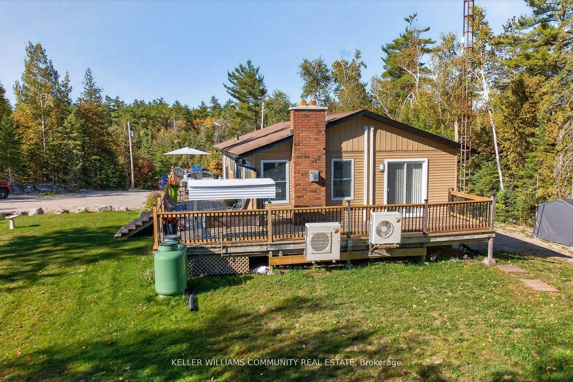 1352 County Rd 49 Road