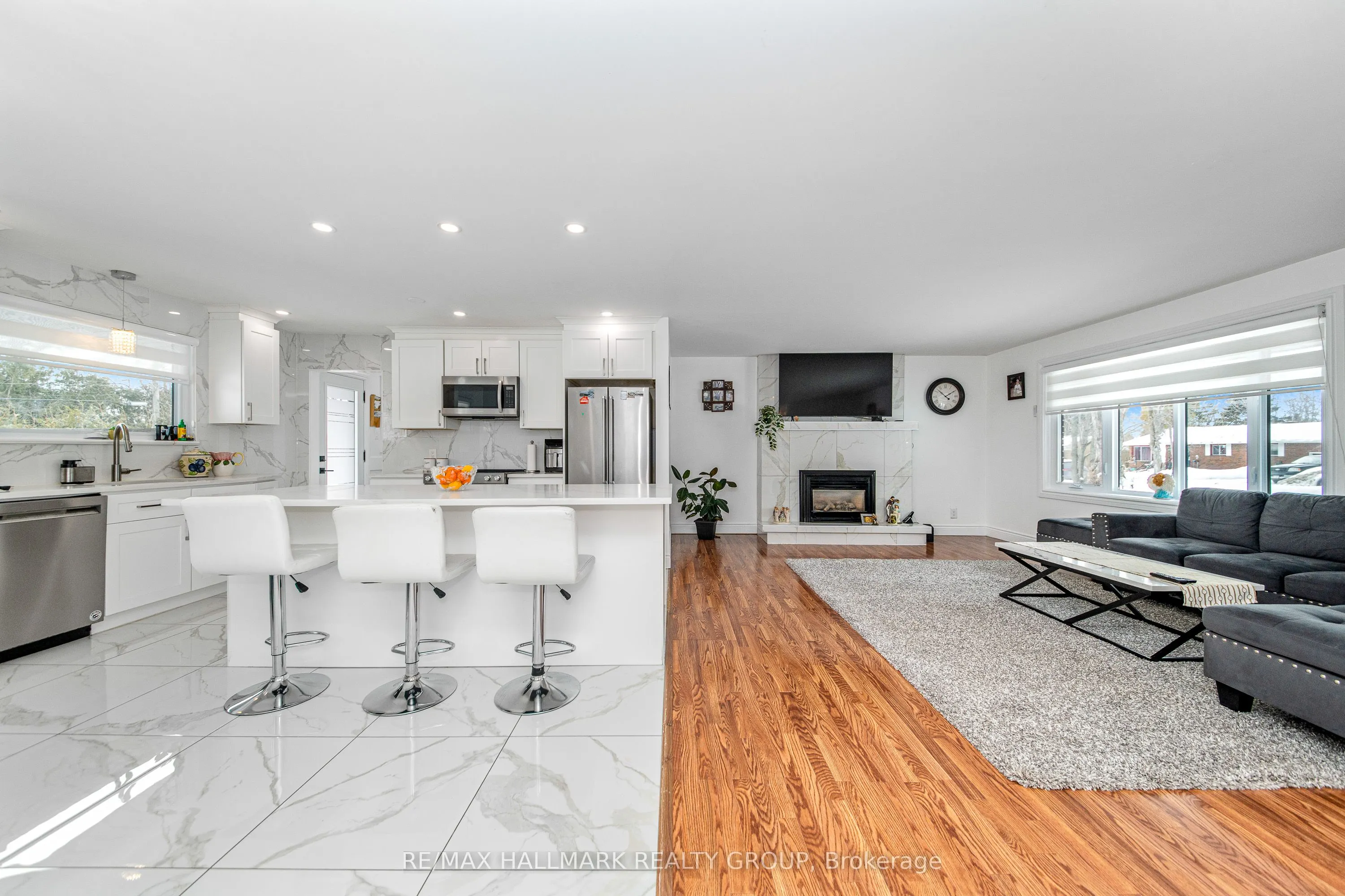 1190 Maple Avenue