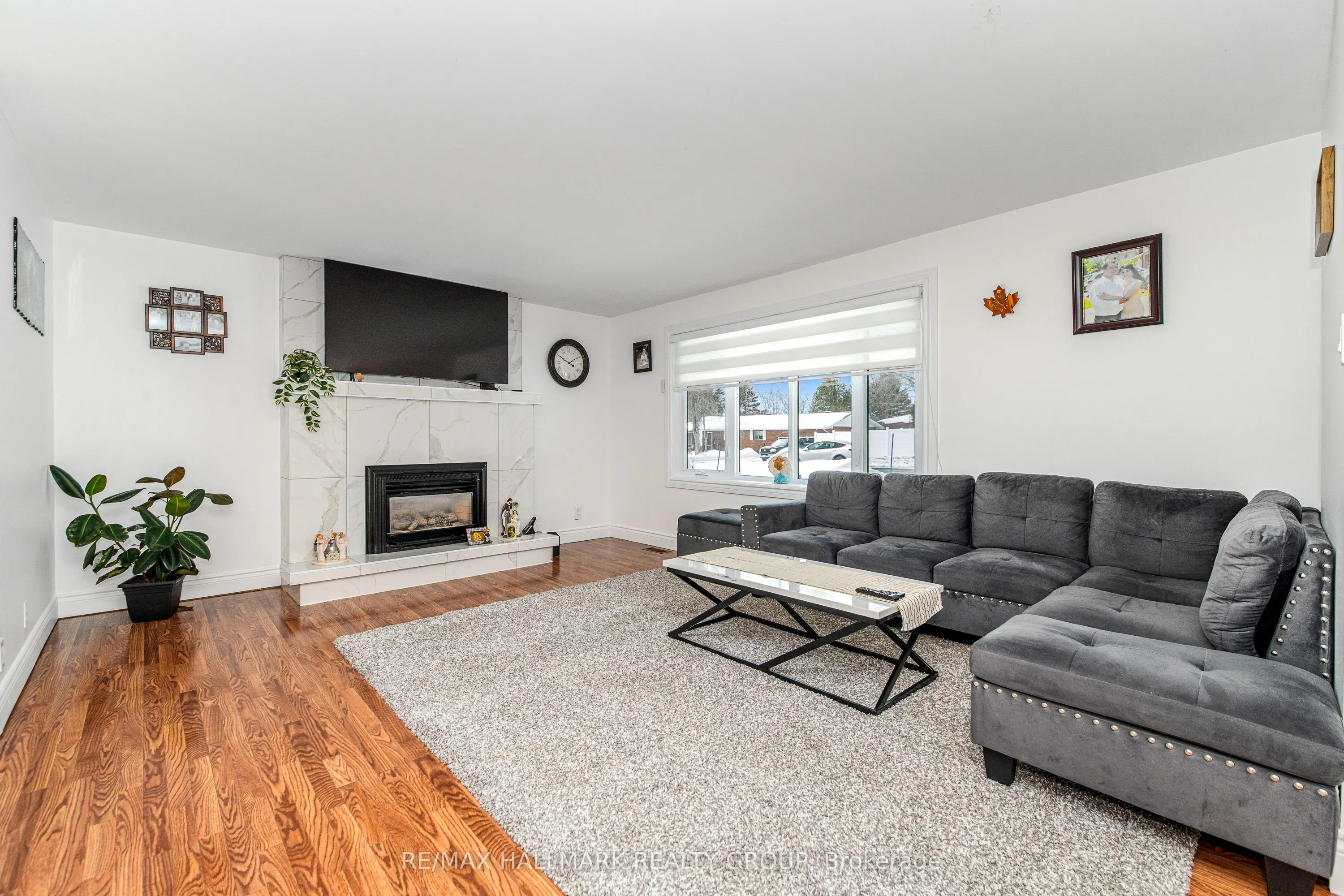1190 Maple Avenue