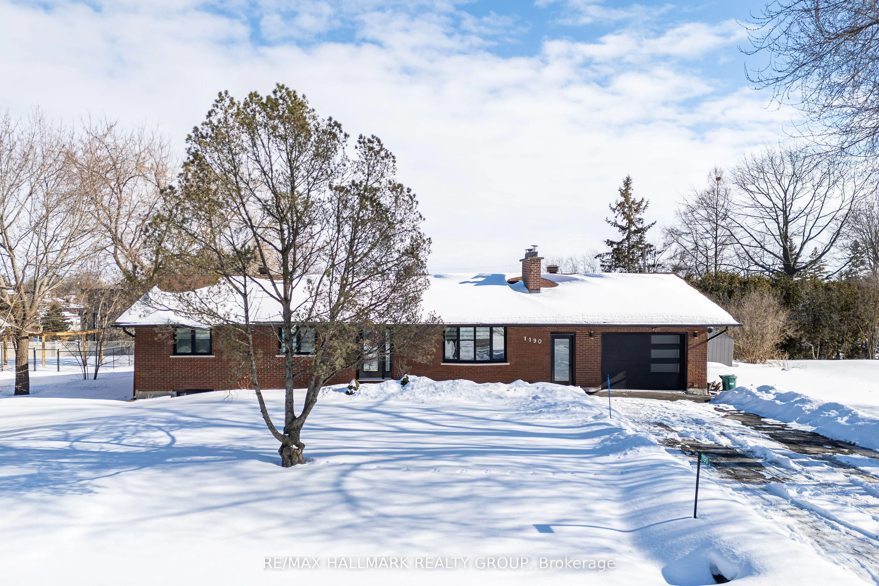 1190 Maple Avenue