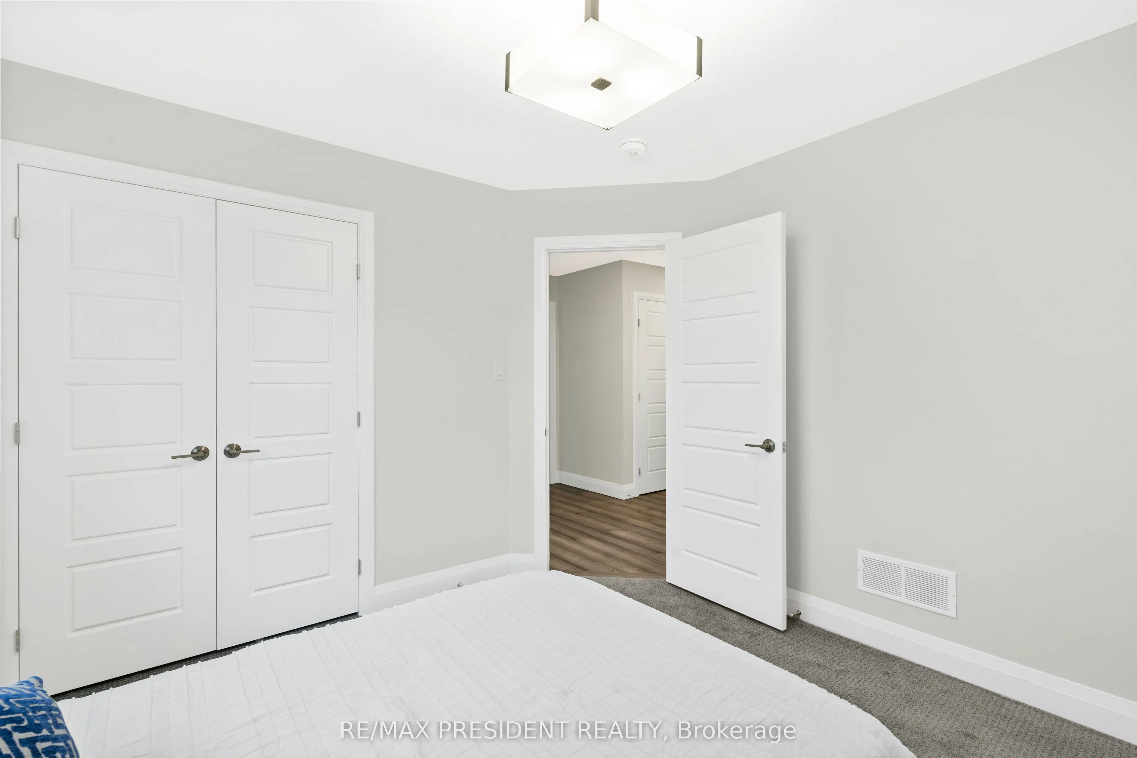 191 Foxborough Place