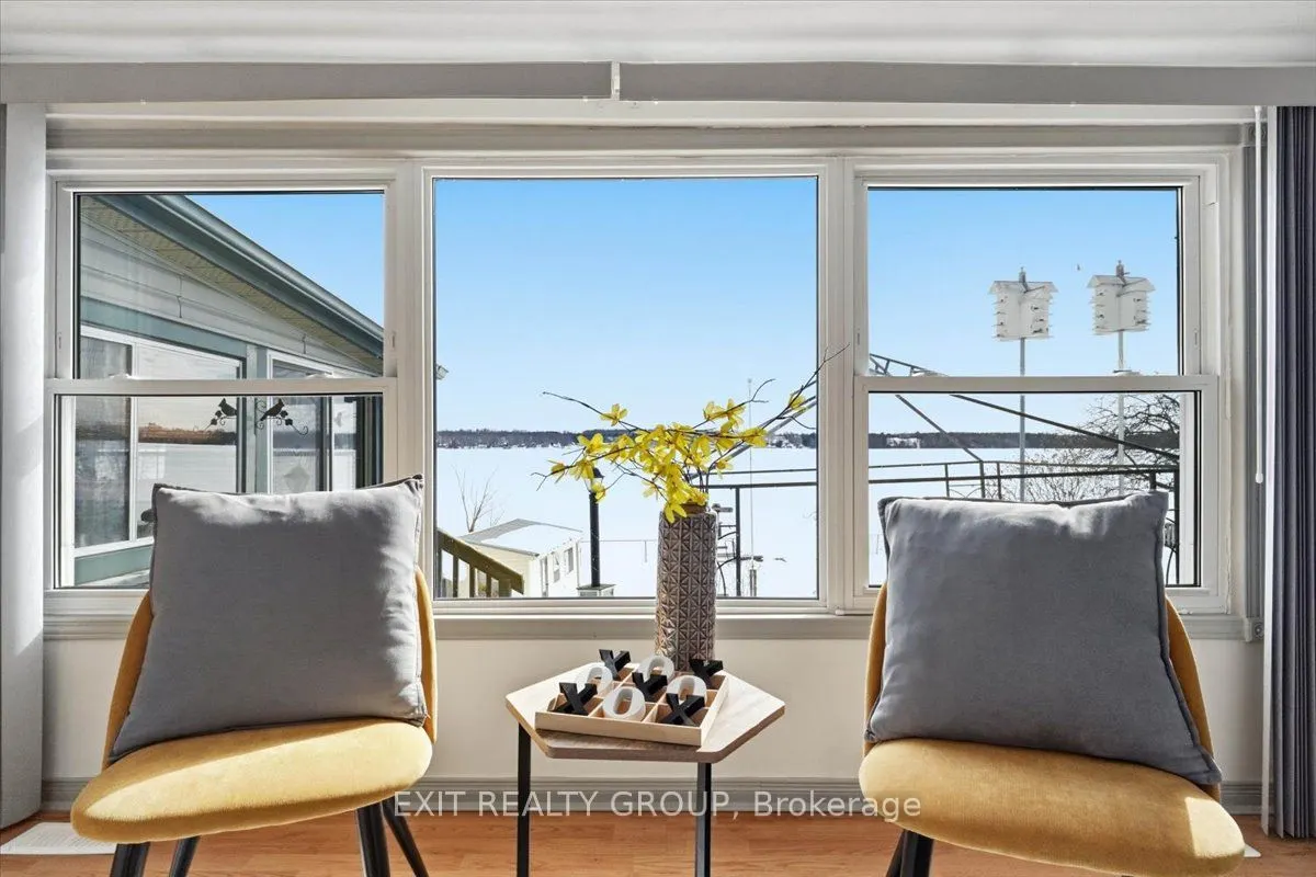1083 Lakeside Drive