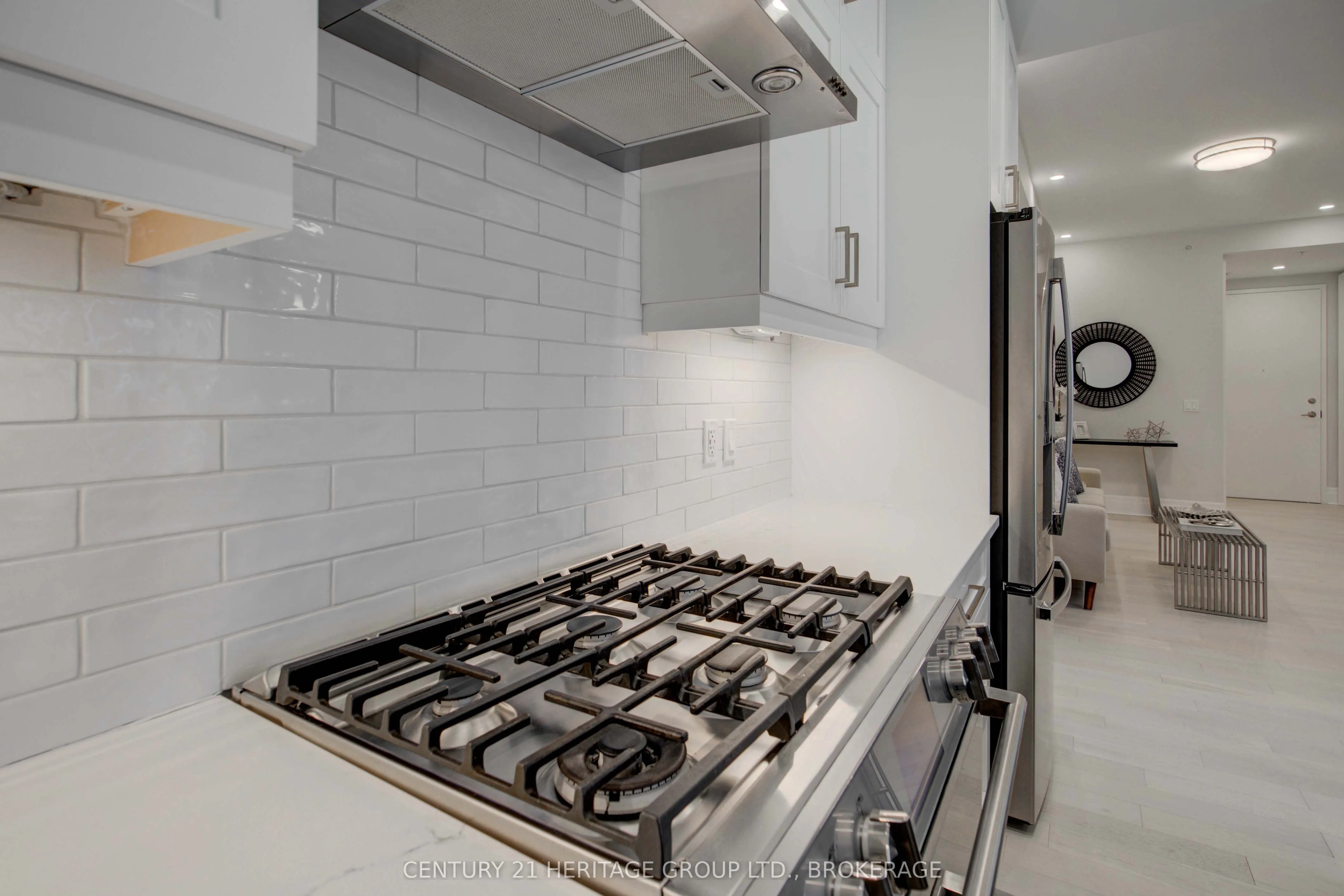 129 South Street #607