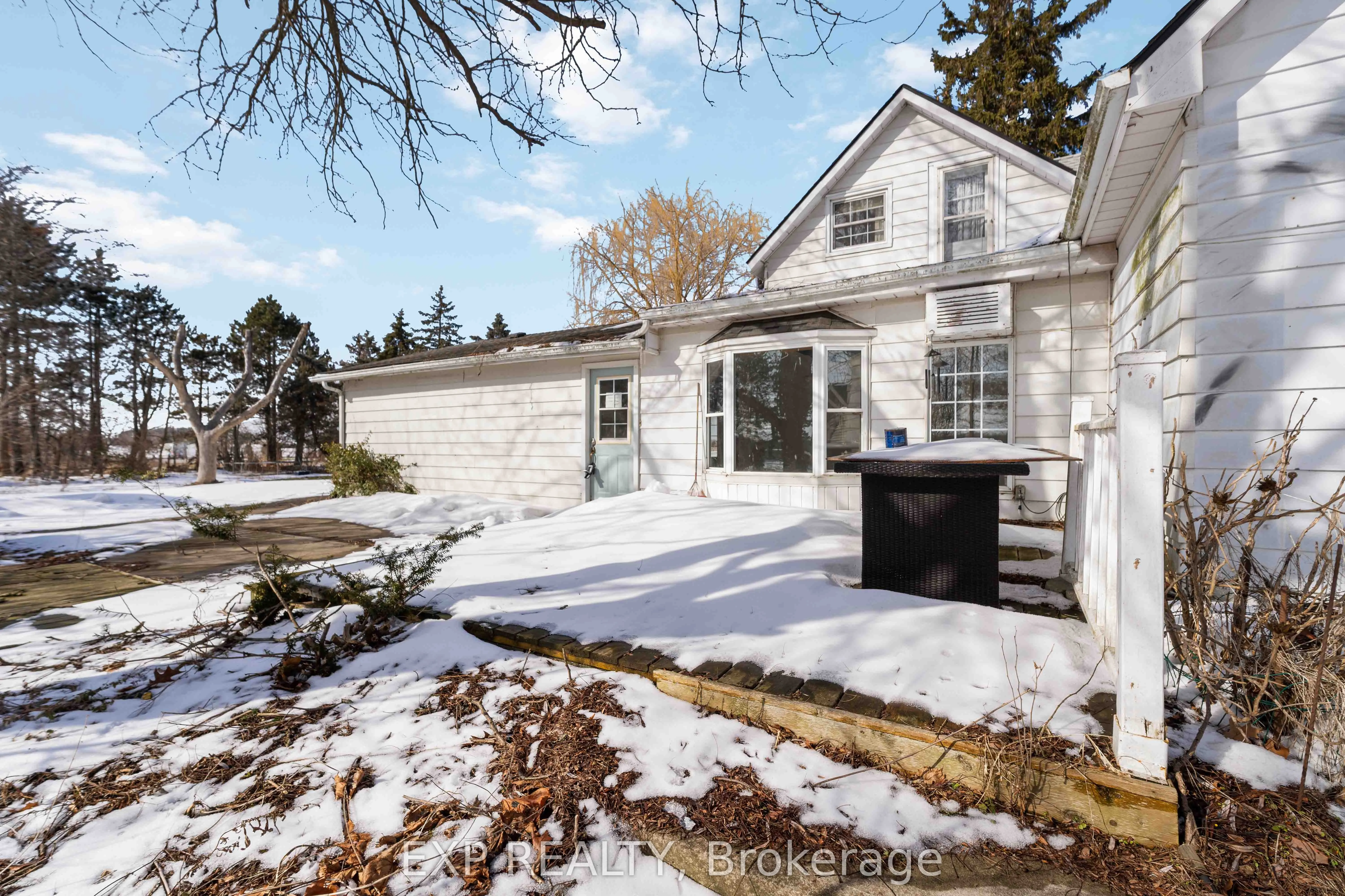 5378 Fly Road