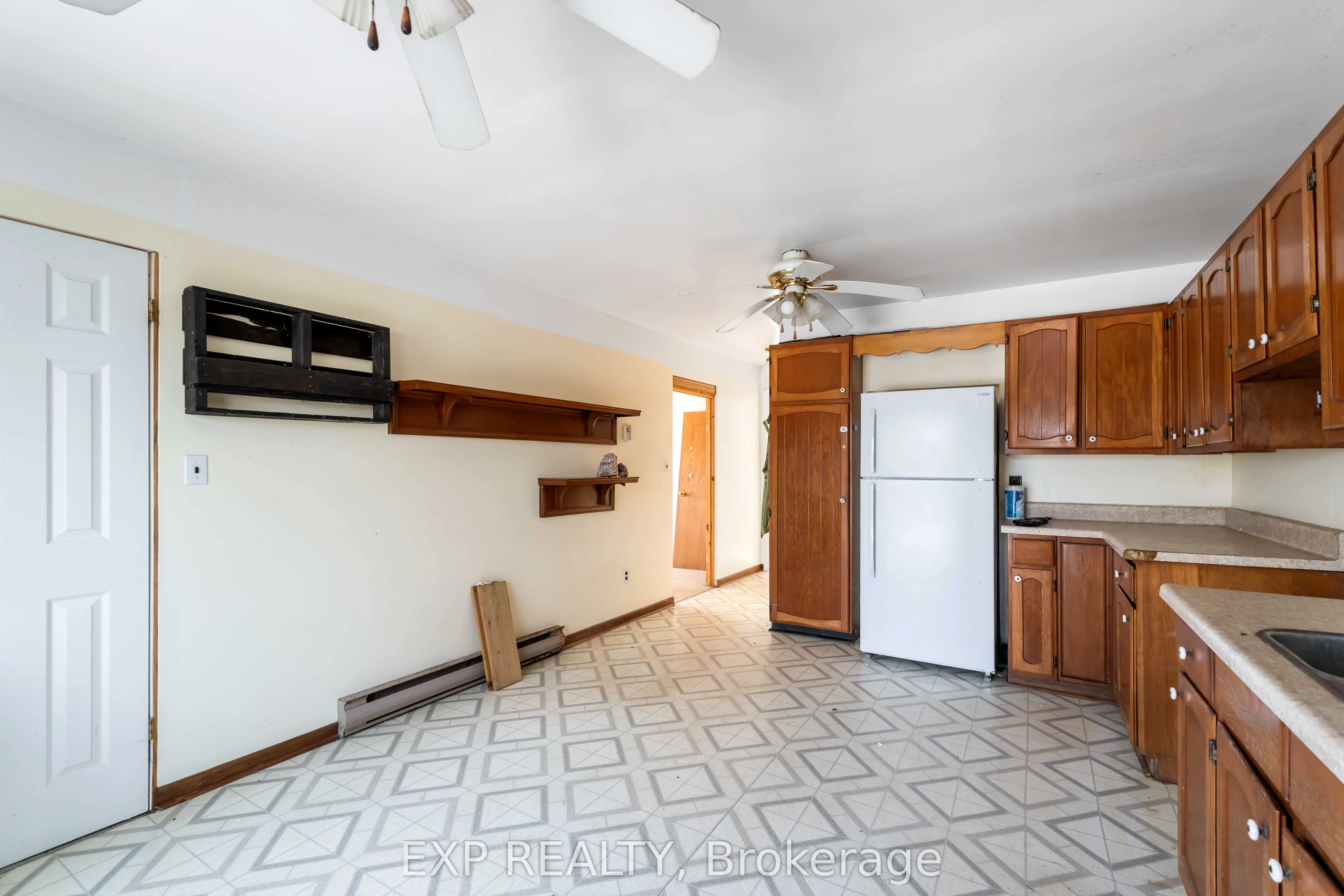 5378 Fly Road