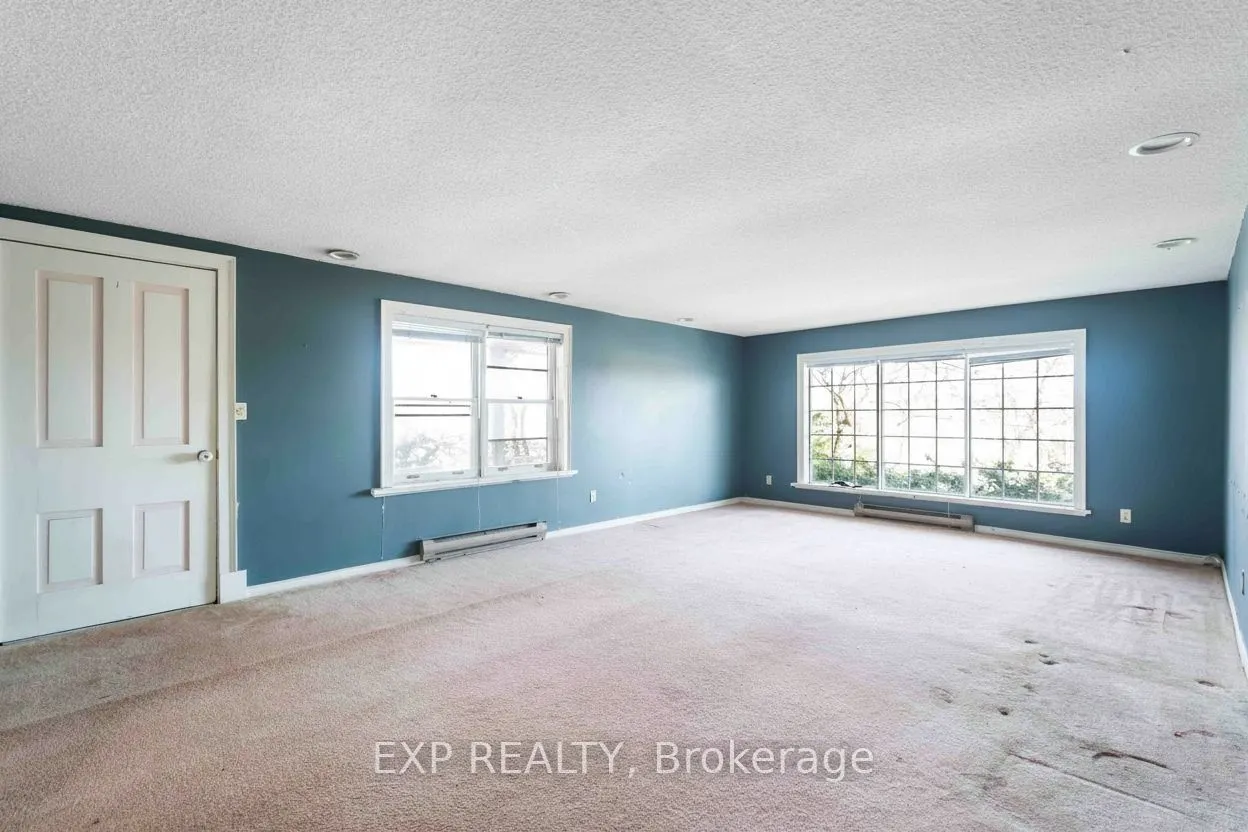 5378 Fly Road