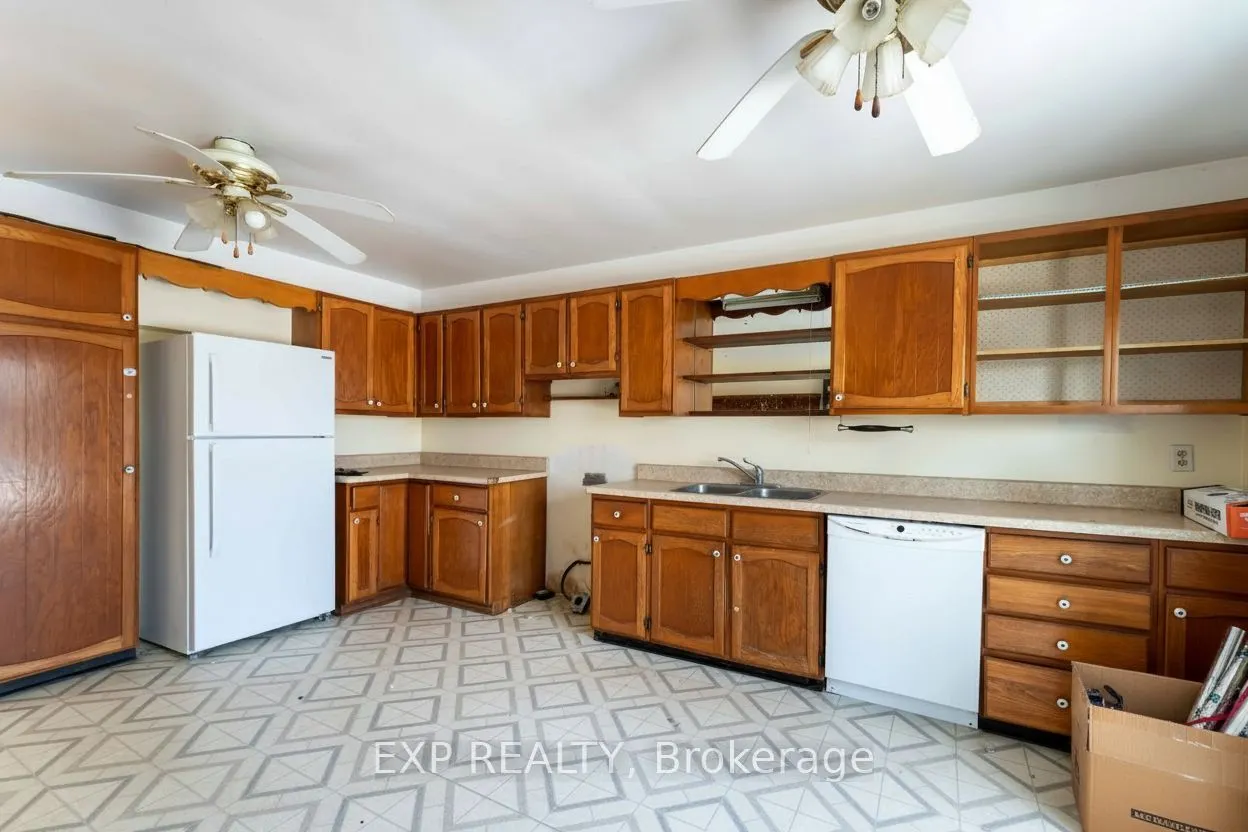 5378 Fly Road