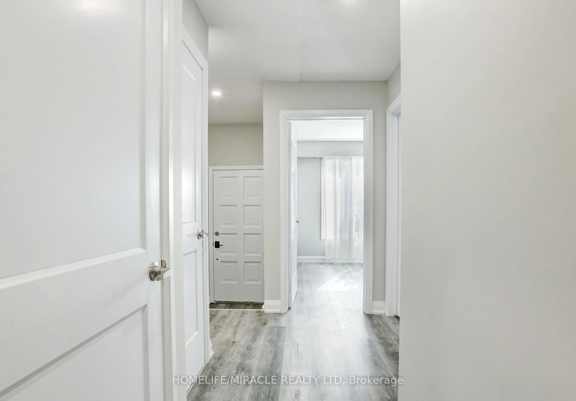 7 Cardill Crescent