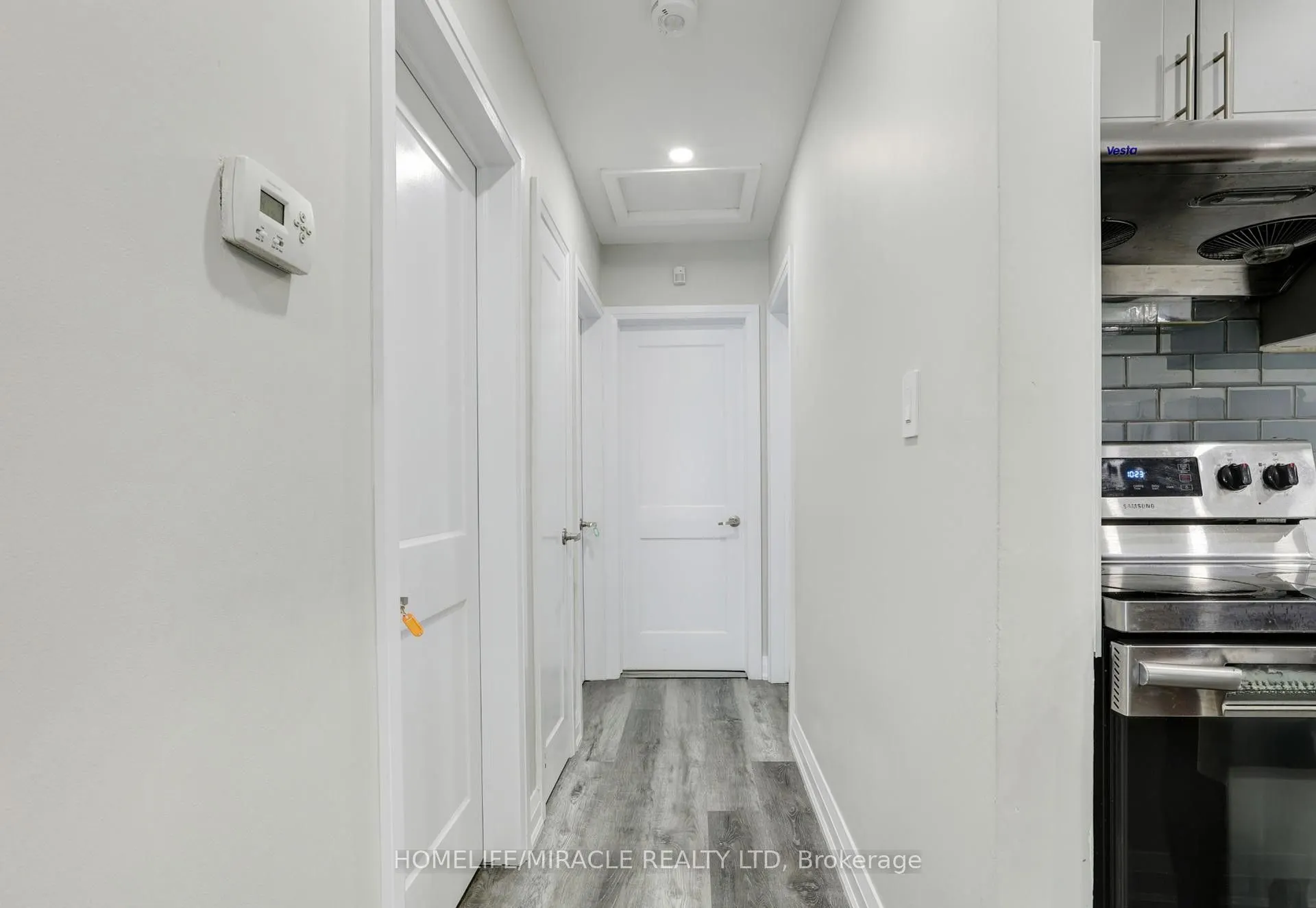 7 Cardill Crescent