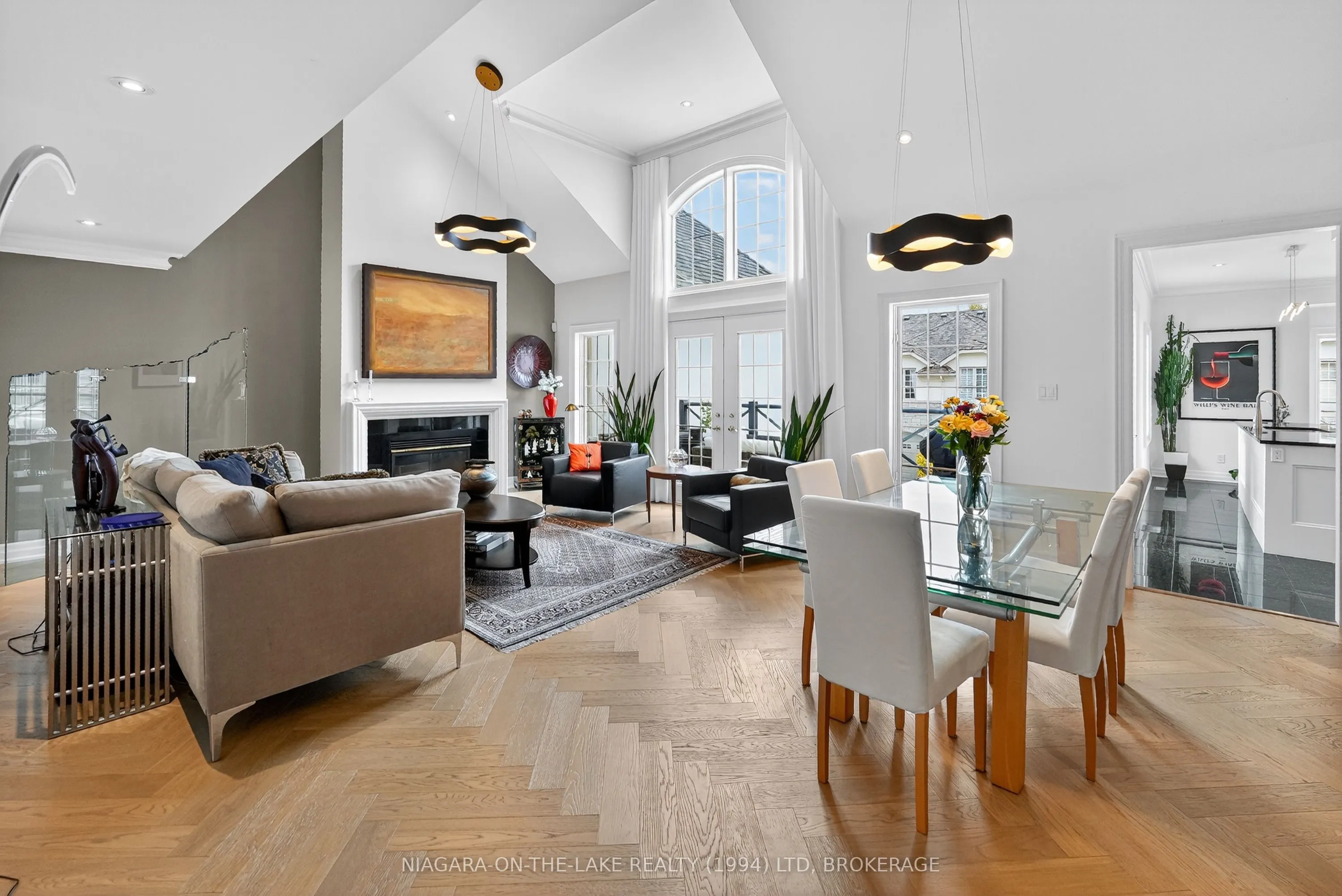 222 Ricardo Street #9