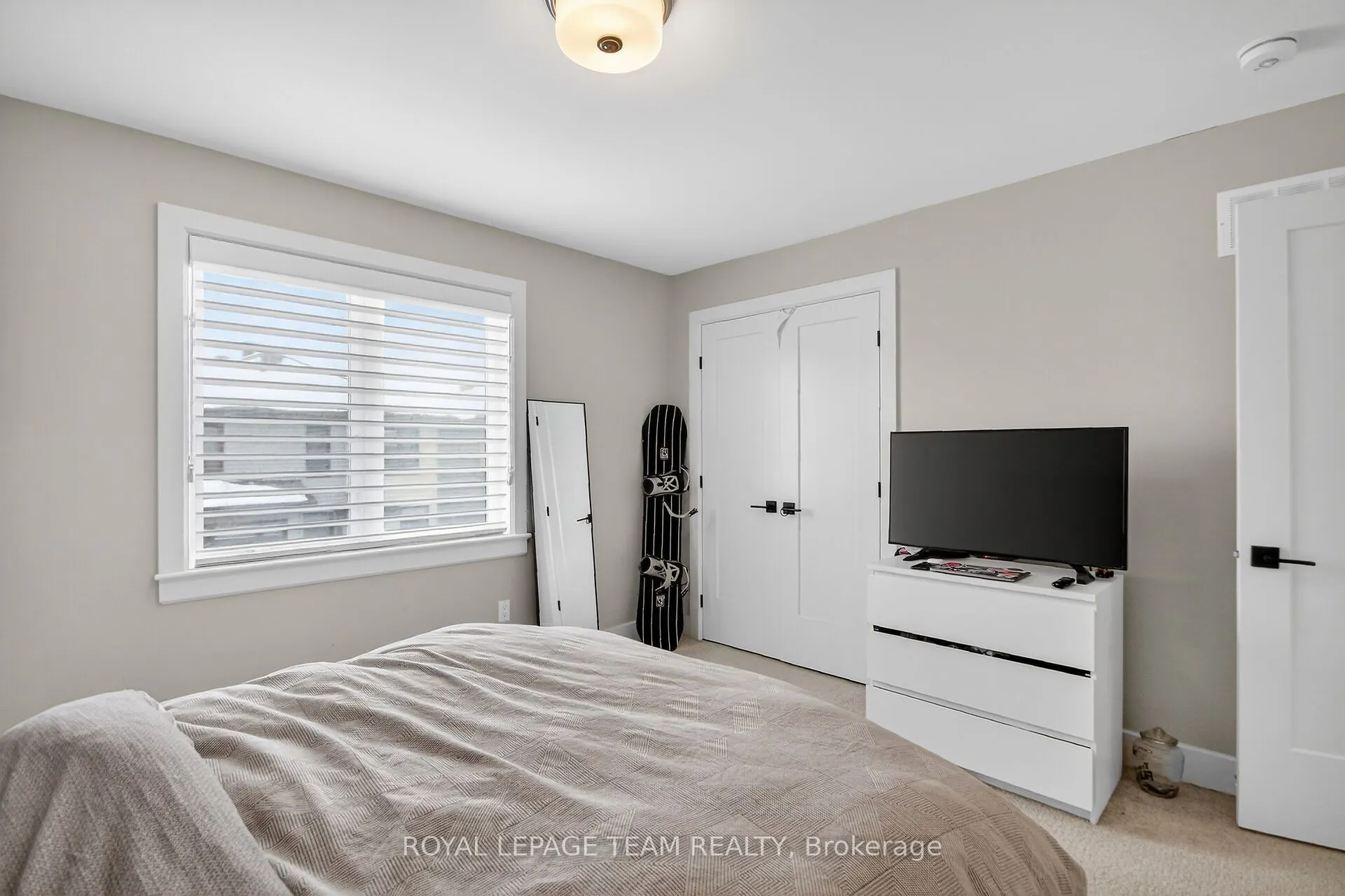 988 Beckton Heights