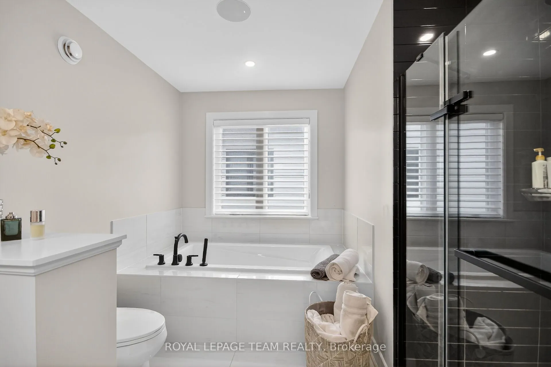 988 Beckton Heights