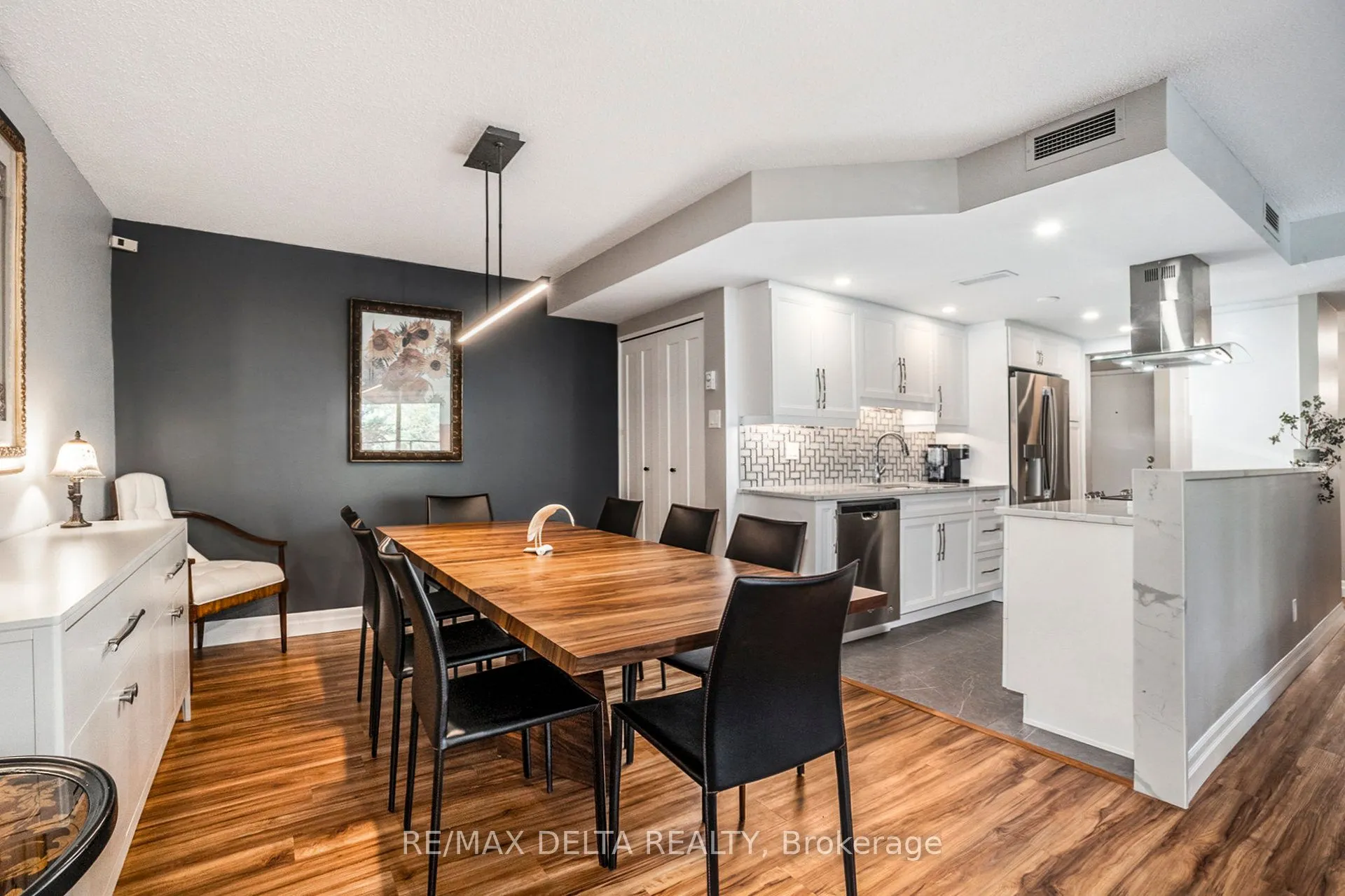 295 Gilmour Street #304