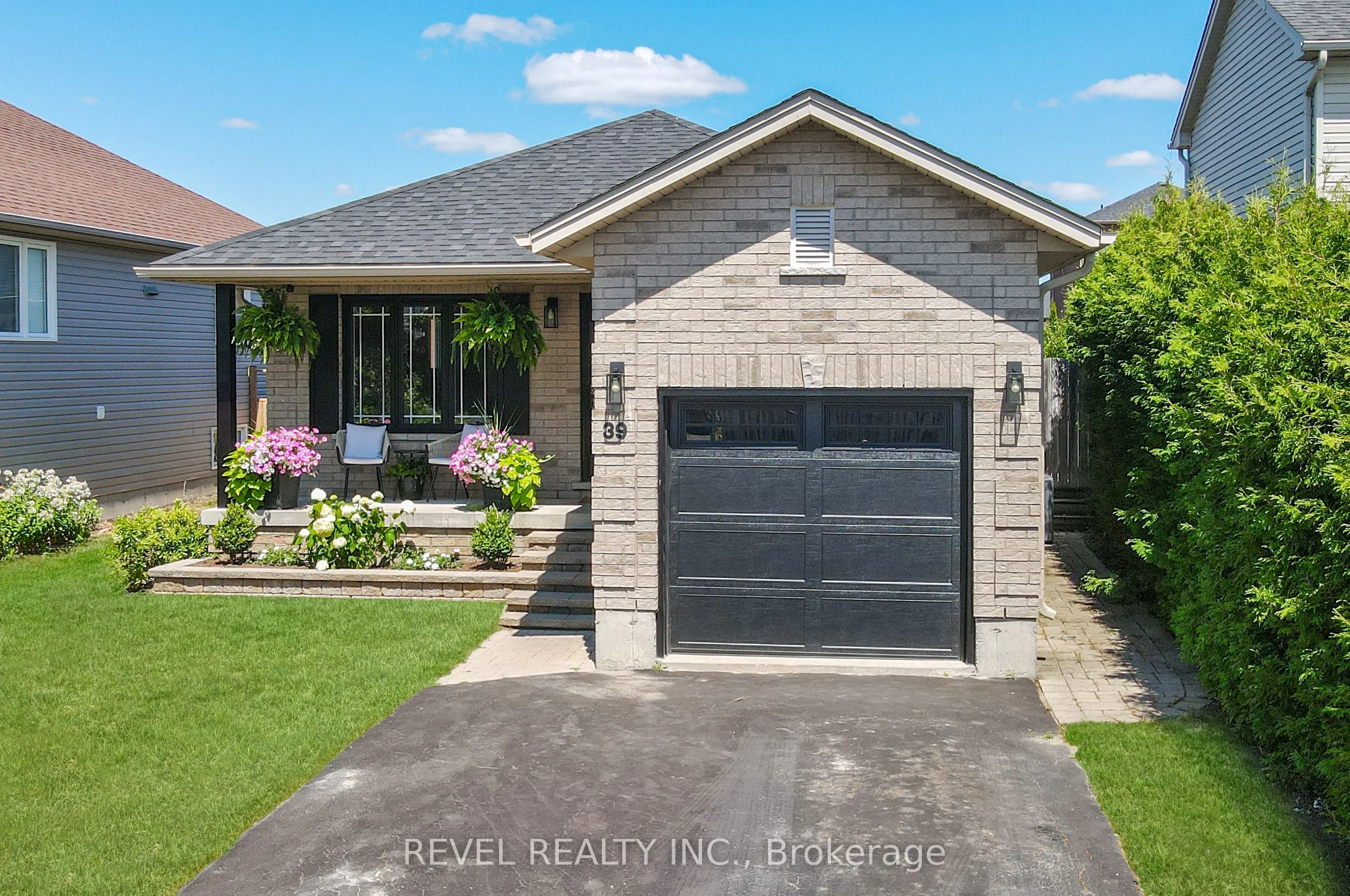 39 Springdale Drive