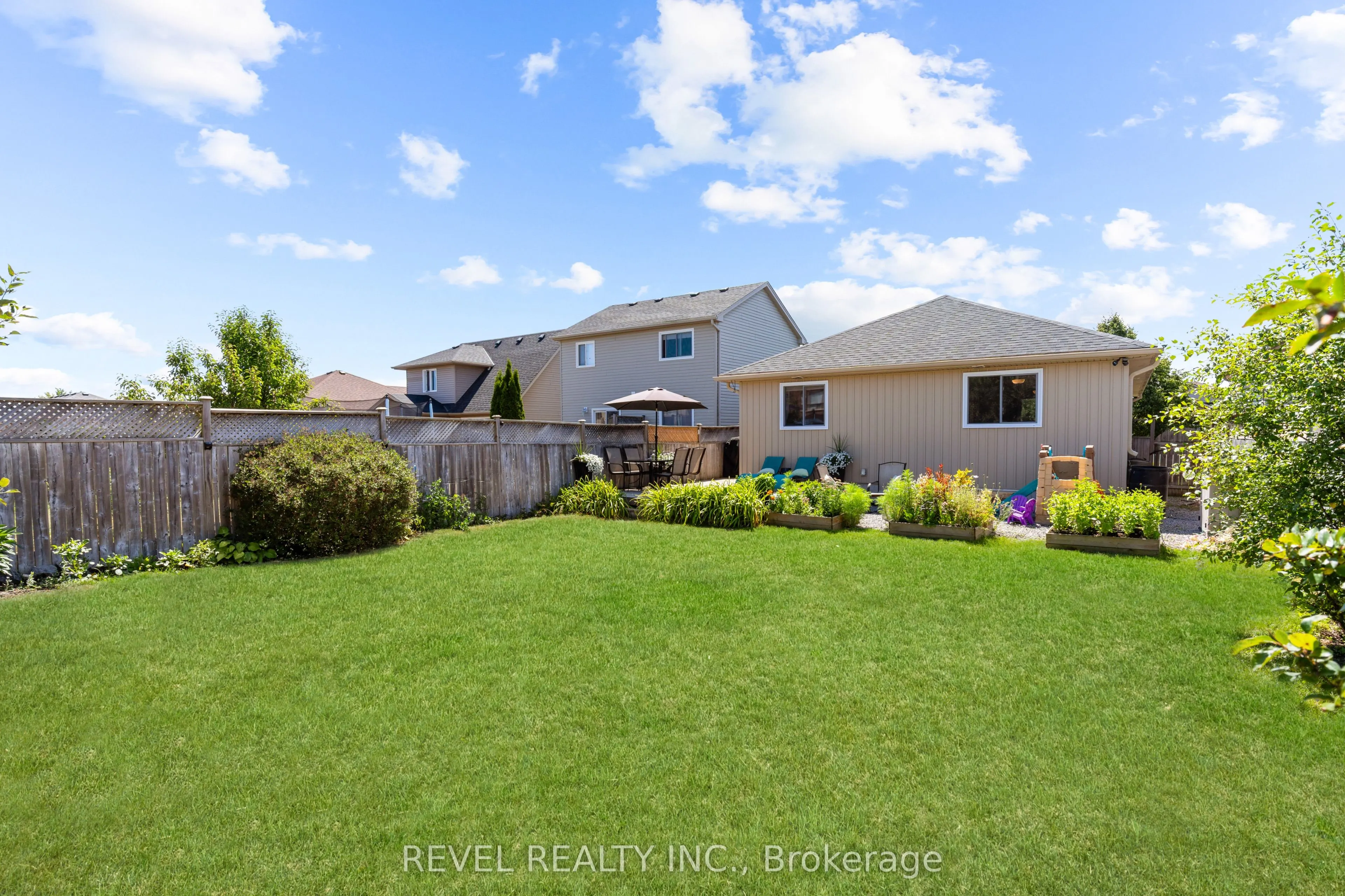39 Springdale Drive
