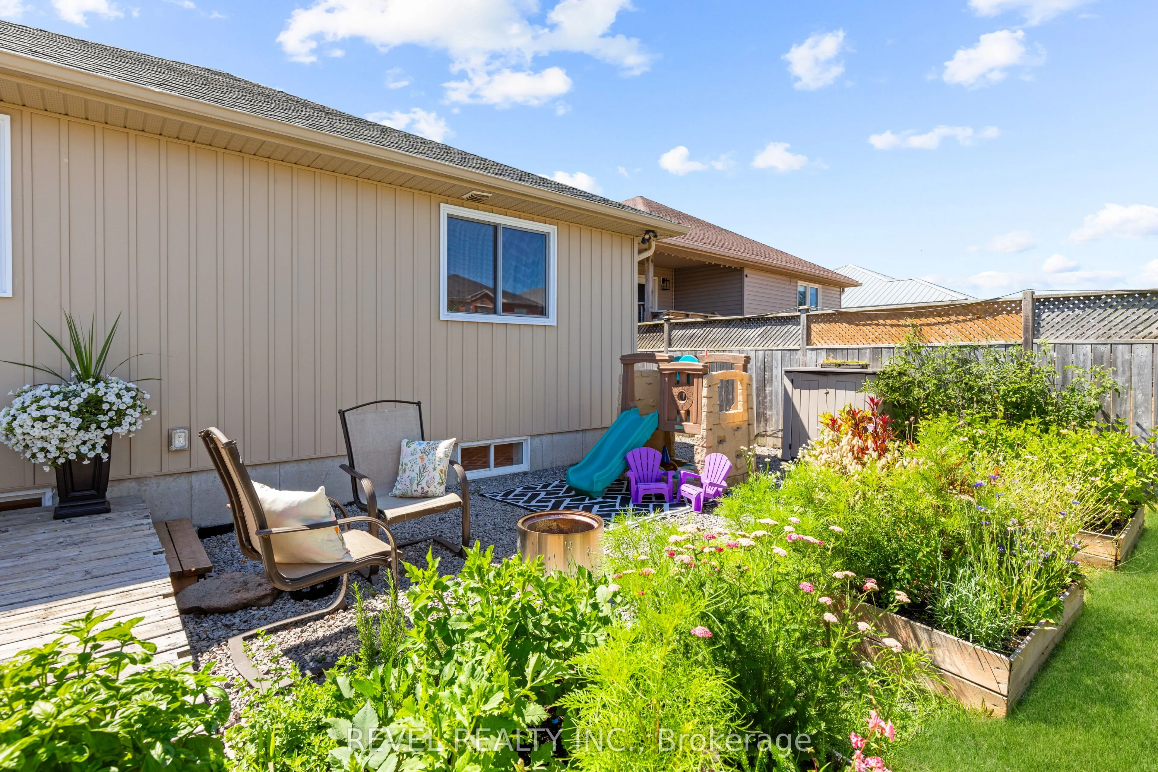 39 Springdale Drive