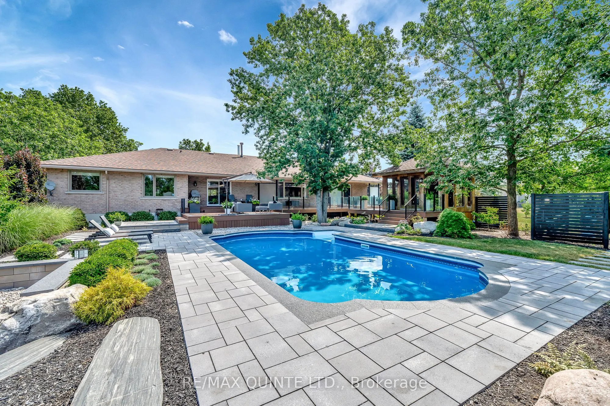 100 Bay Breeze Street