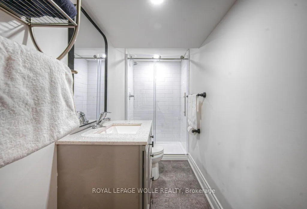 30 Dunbar Road S