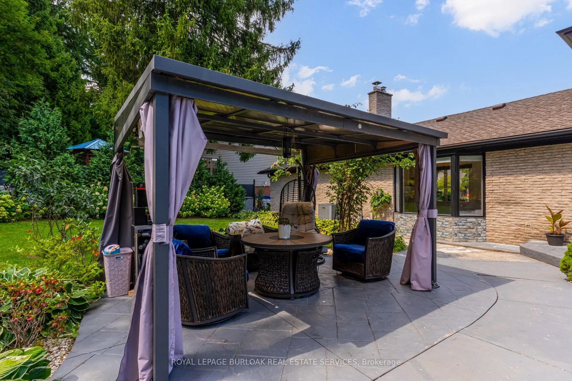 28 Stonegate Drive