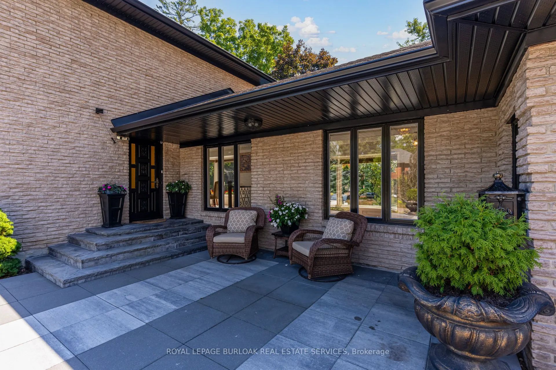 28 Stonegate Drive