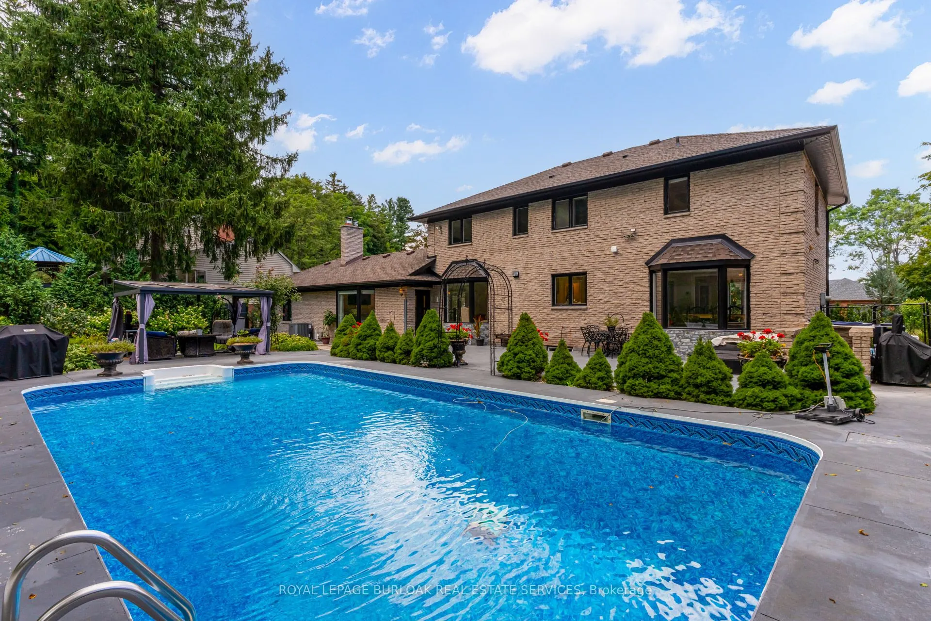 28 Stonegate Drive