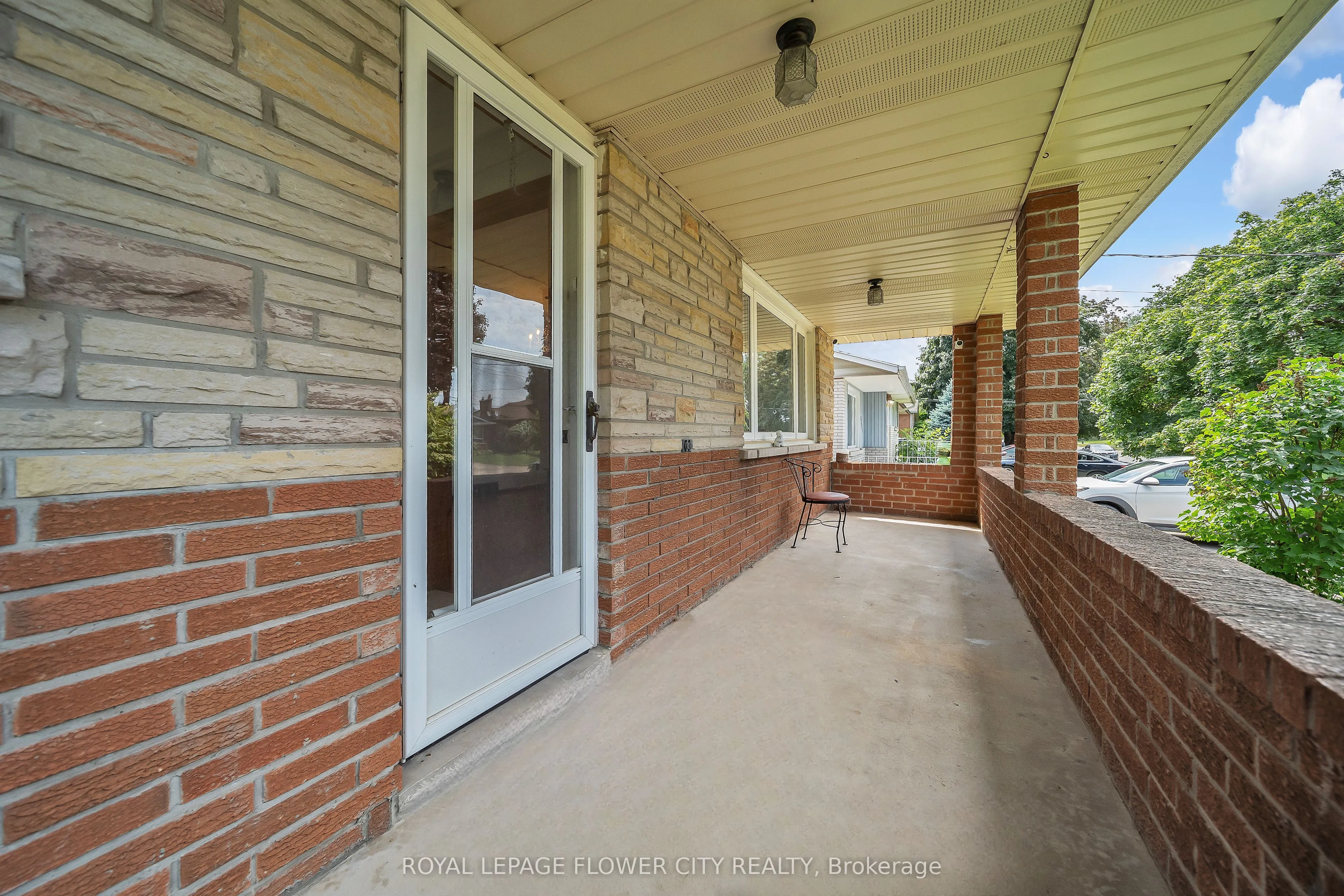6768 KEIFFER Street