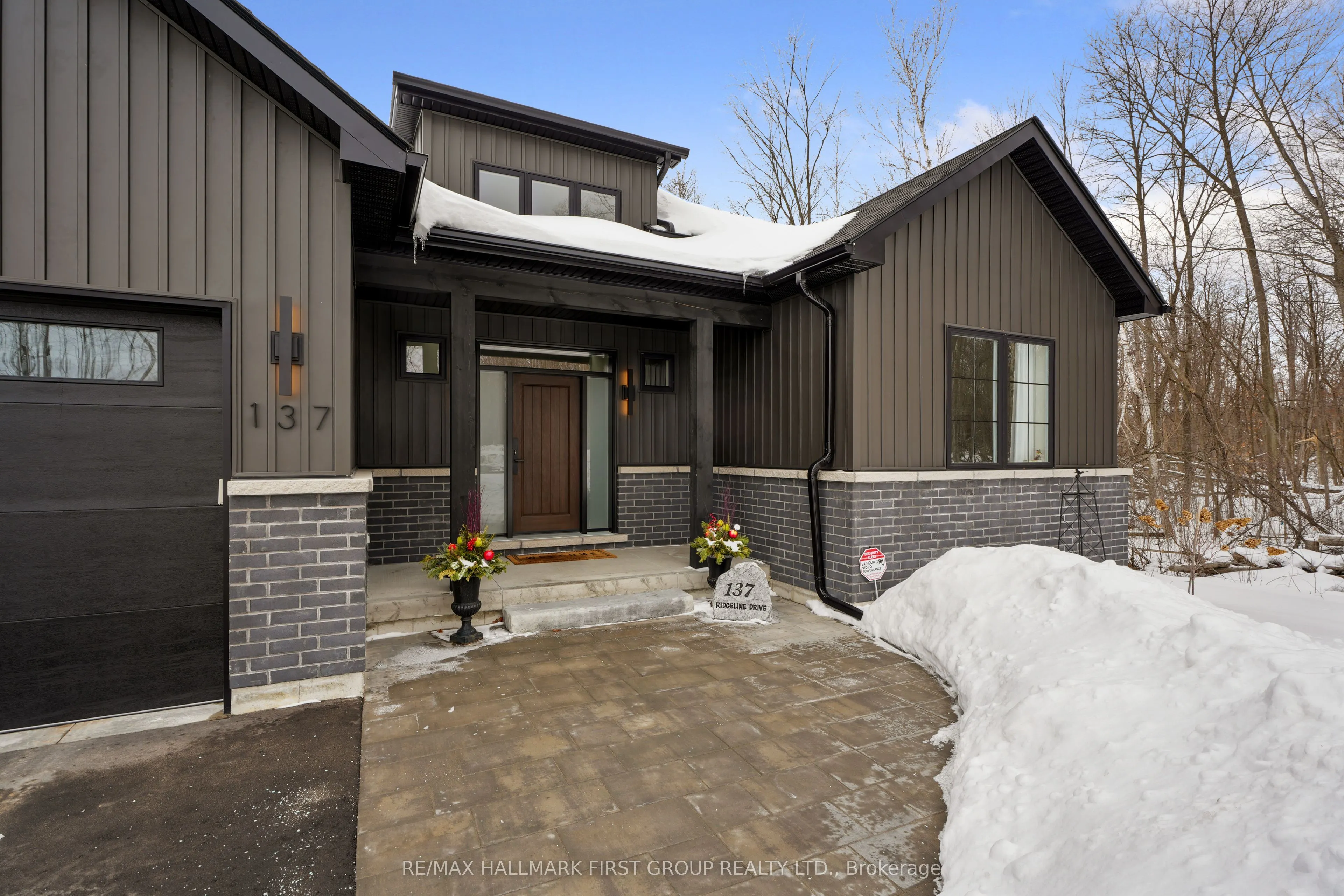 137 Ridgeline Drive