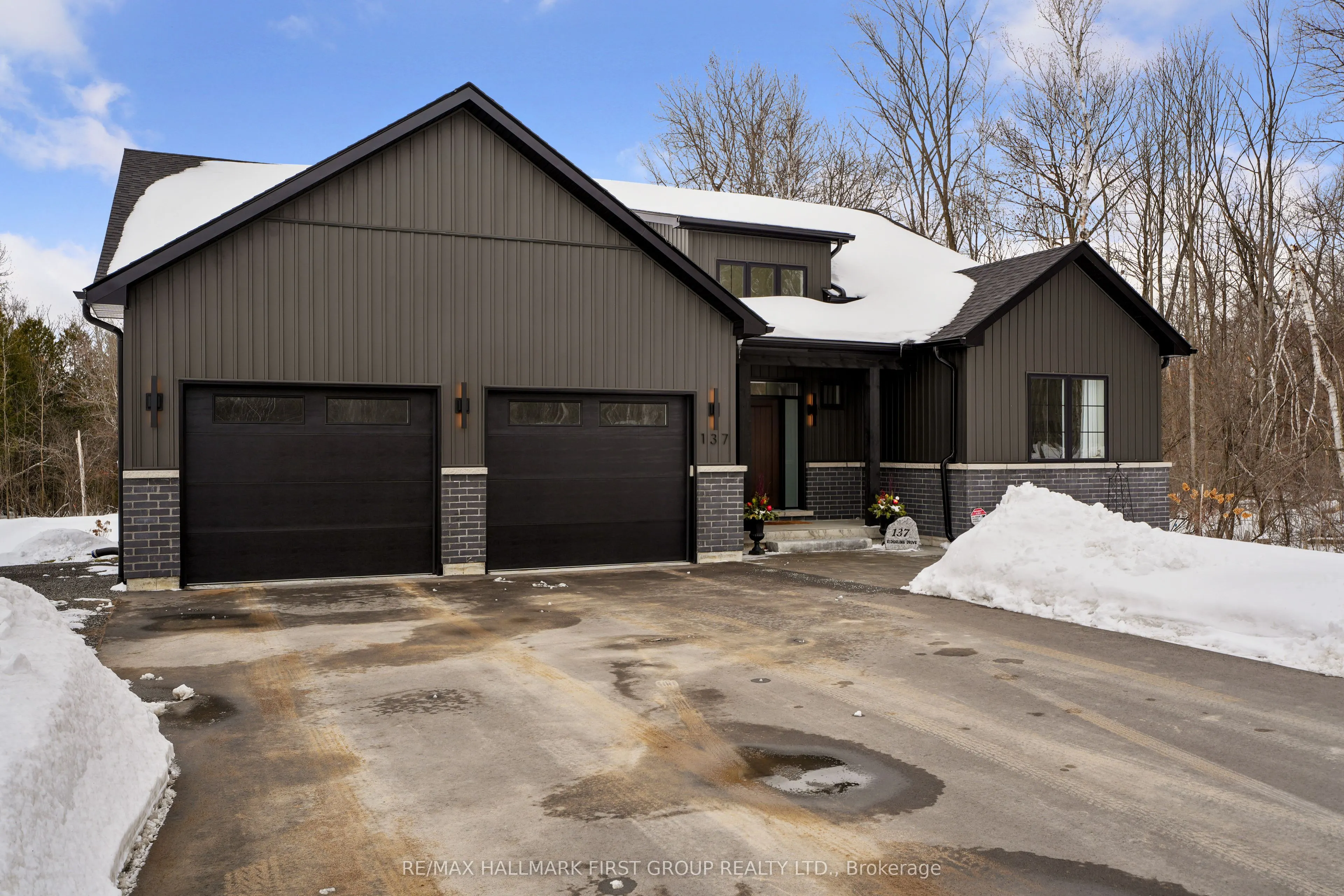 137 Ridgeline Drive
