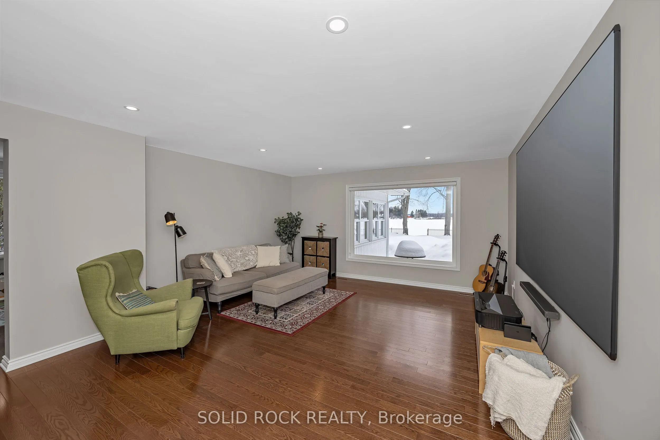3710 River Road
