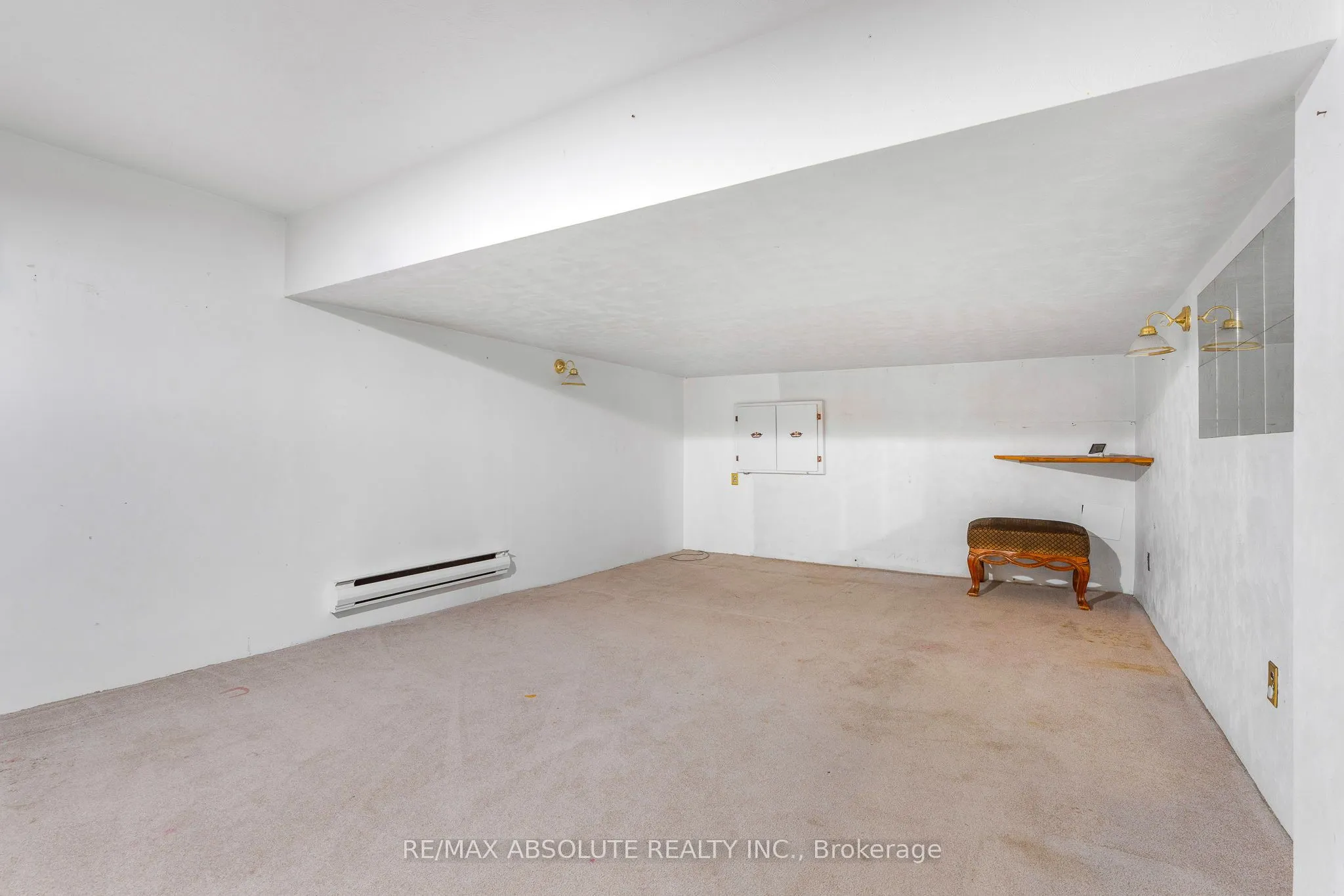 366 Charron Street