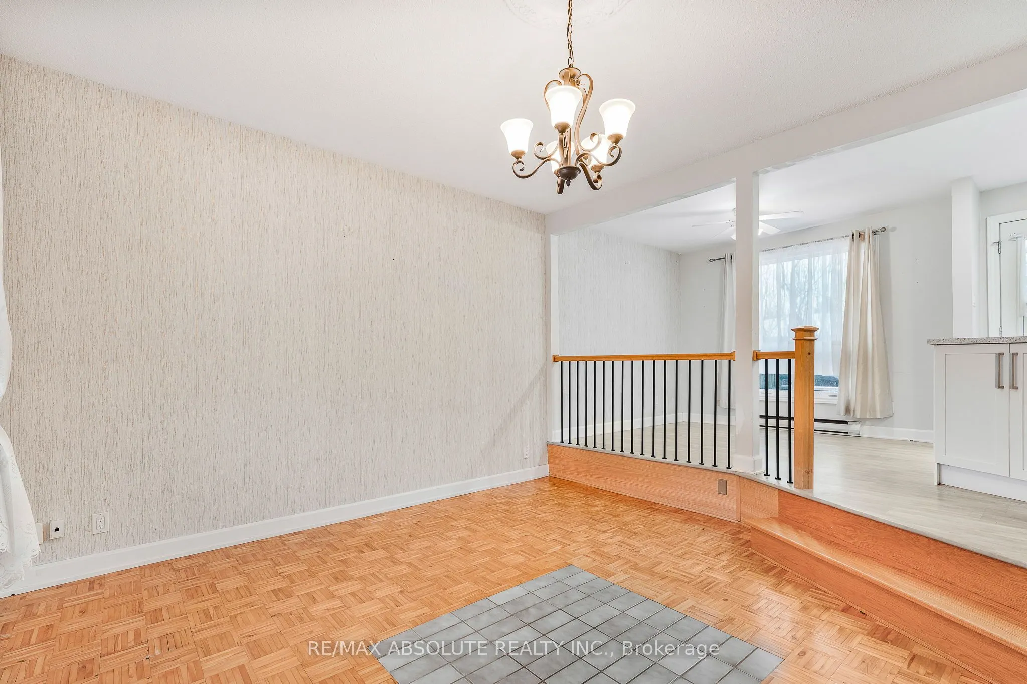 366 Charron Street
