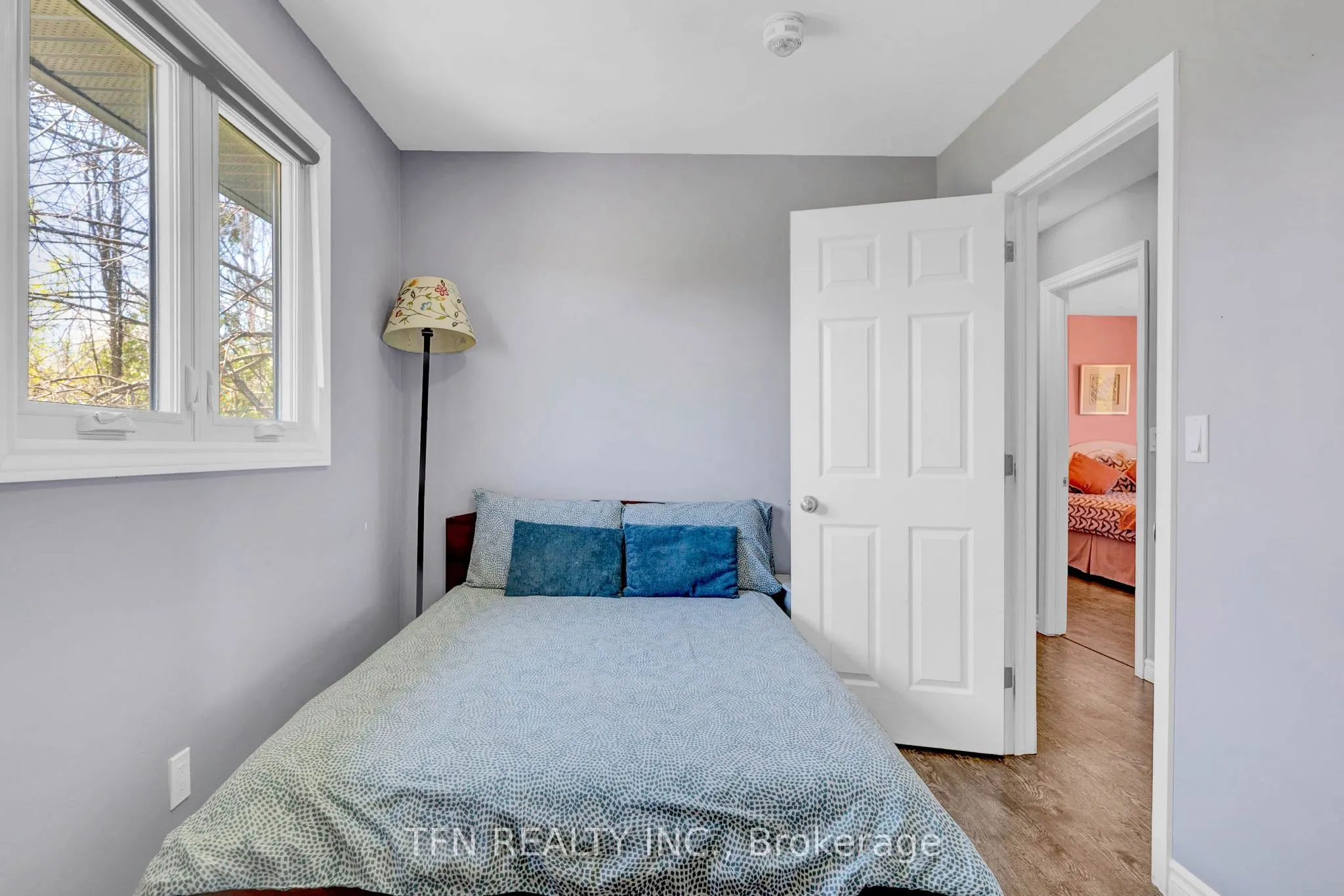 4 Pinewood Boulevard