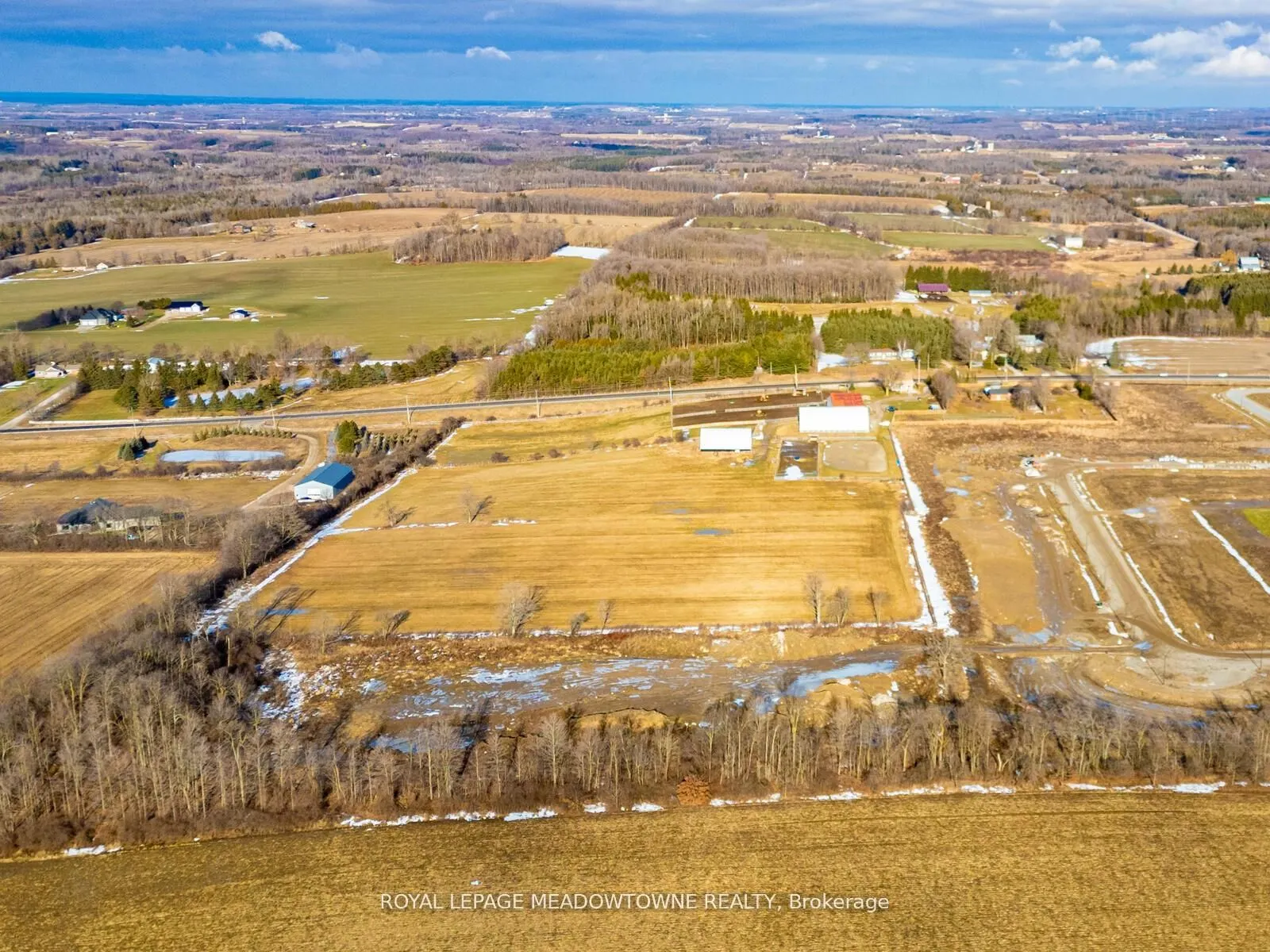8863 Wellington 124 Road