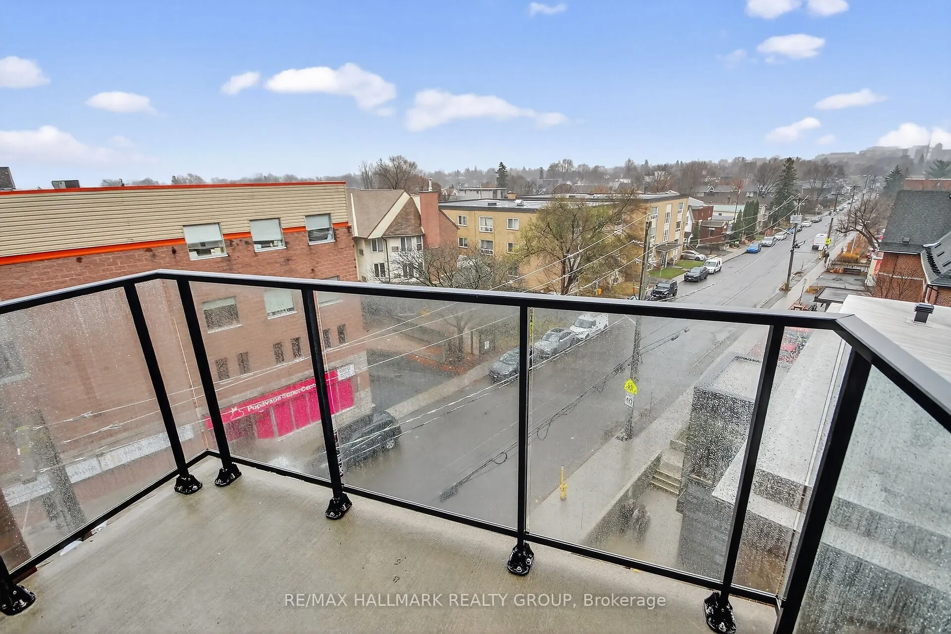 10 Rosemount Avenue #503