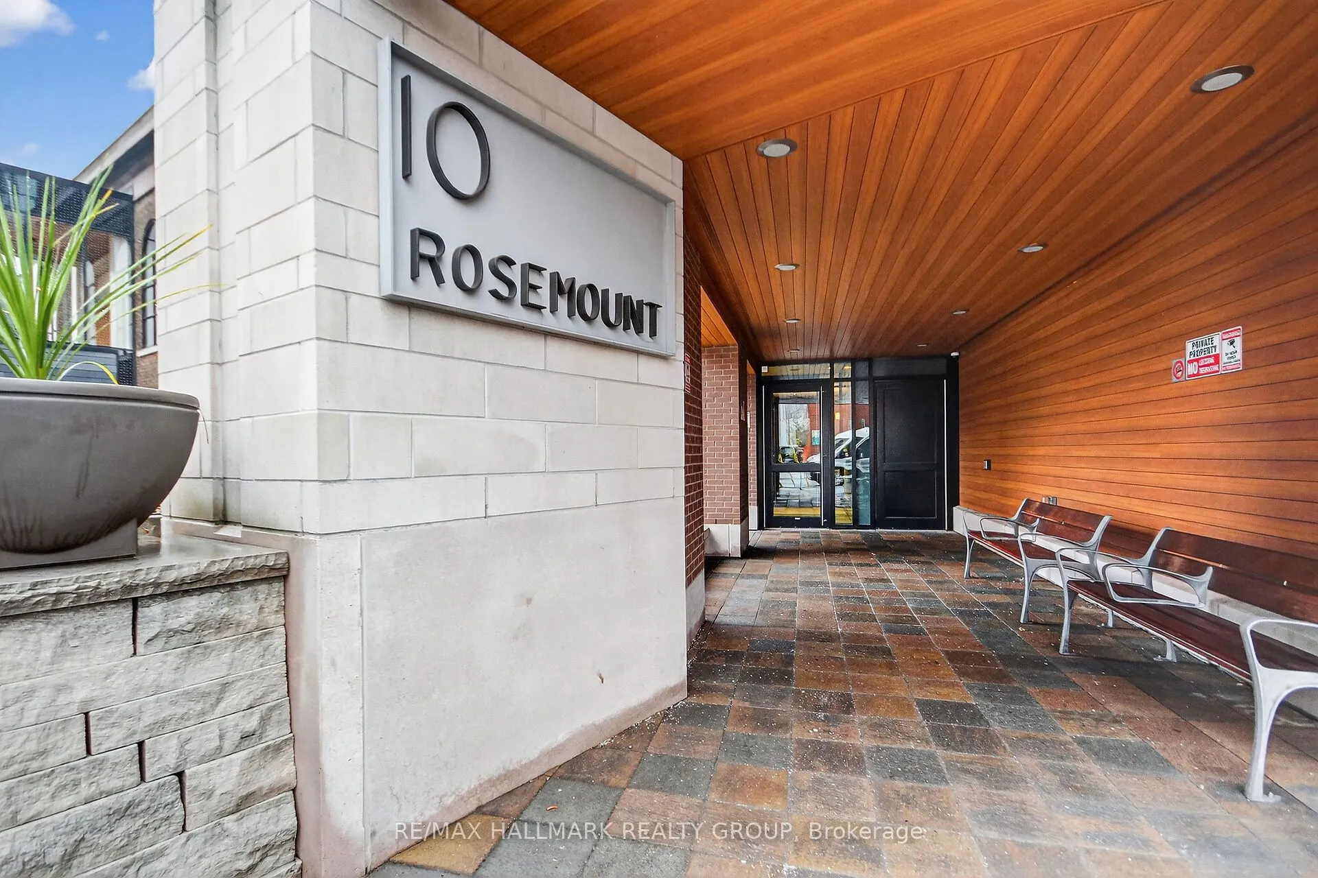 10 Rosemount Avenue #503