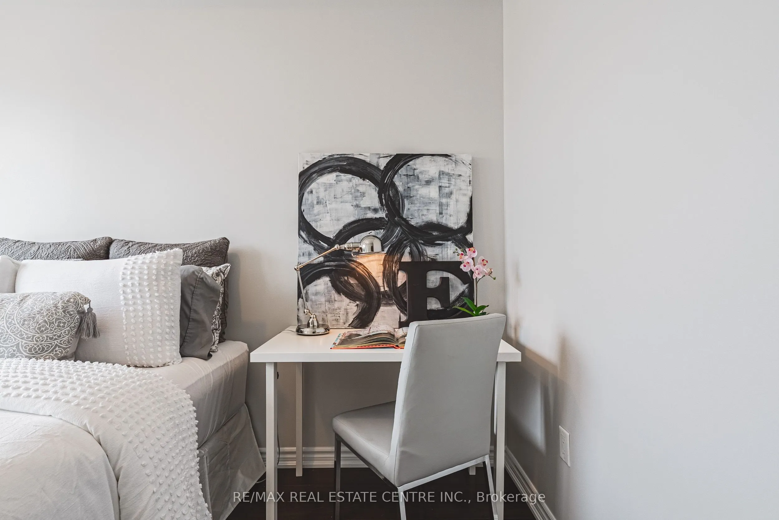 35 Southshore Crescent #221