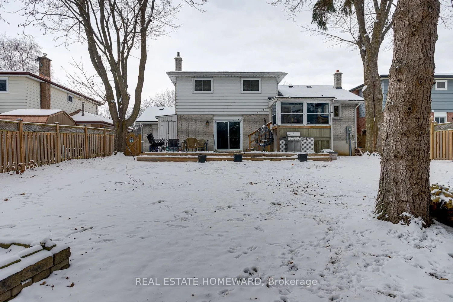 21 Glen Watford Road