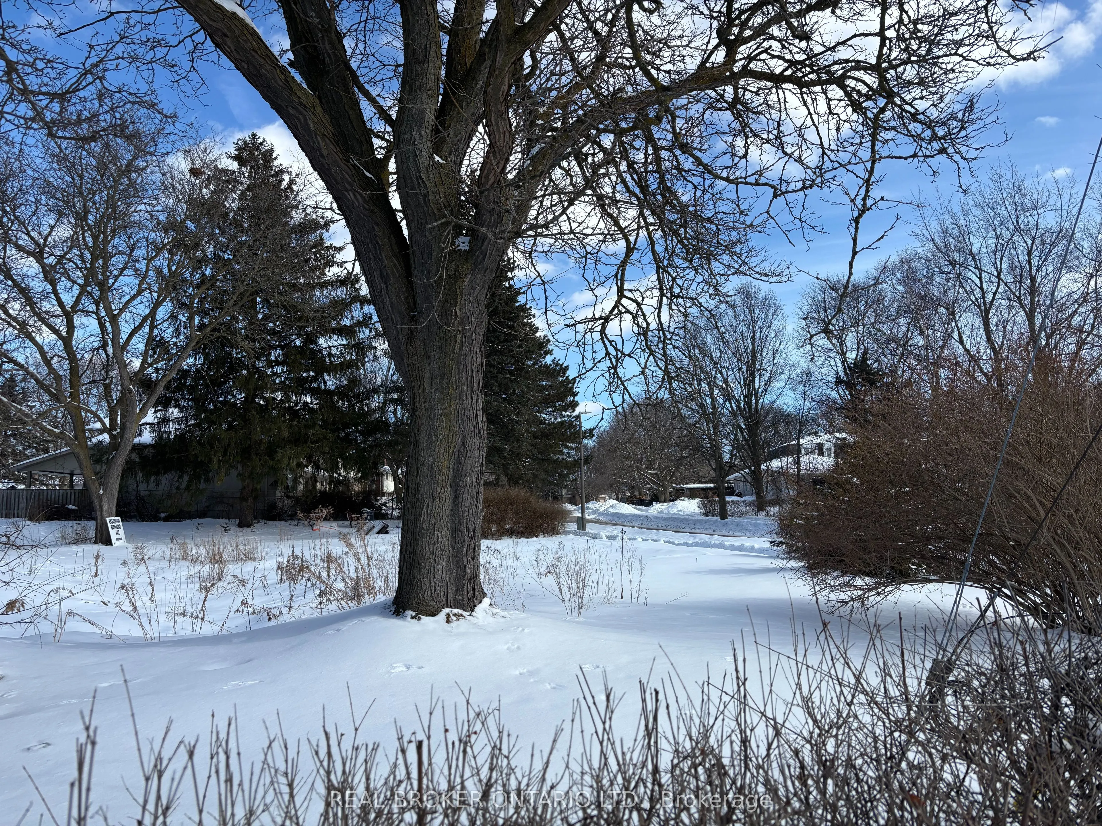 6 Sherwood Drive