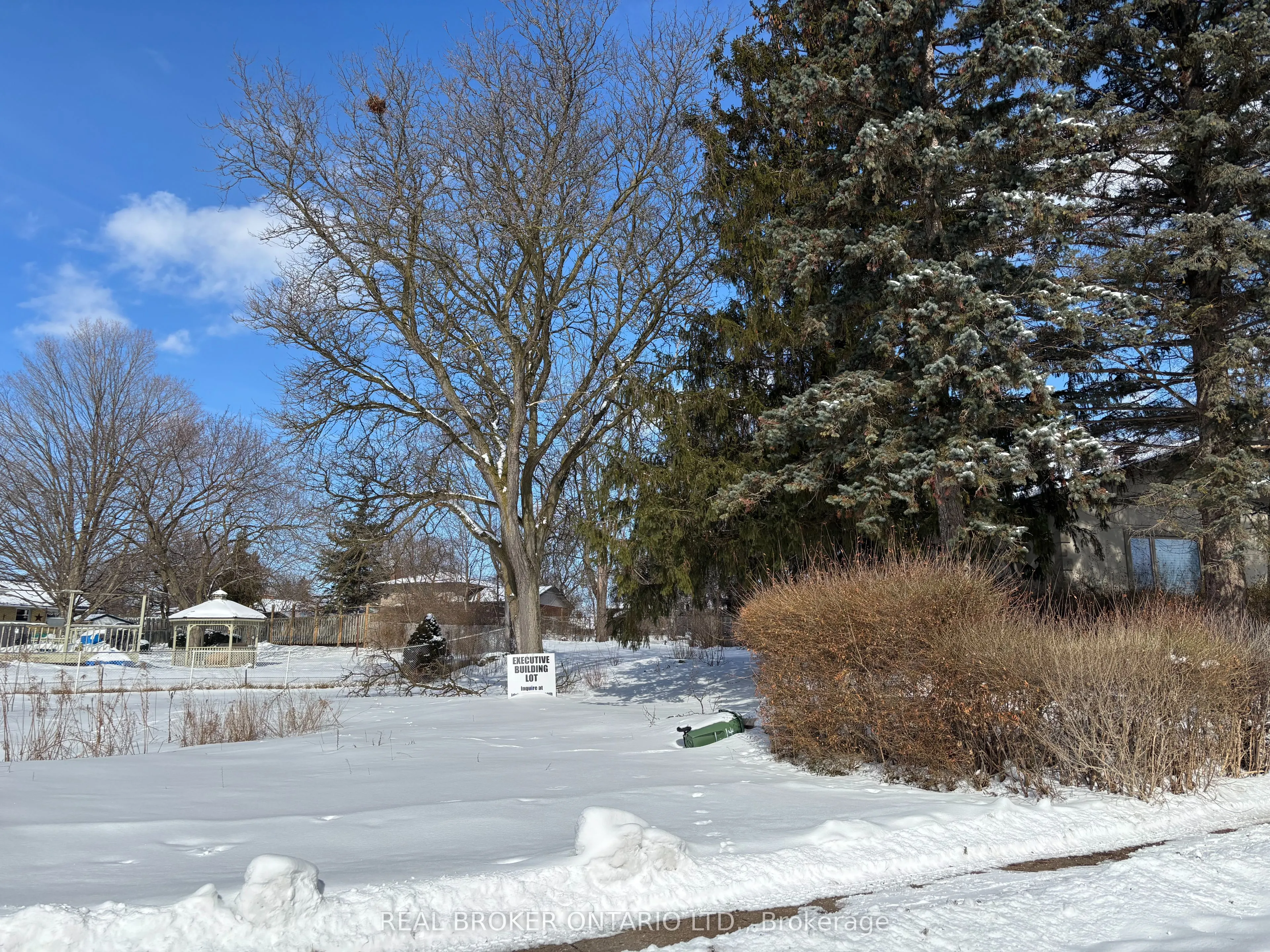 6 Sherwood Drive