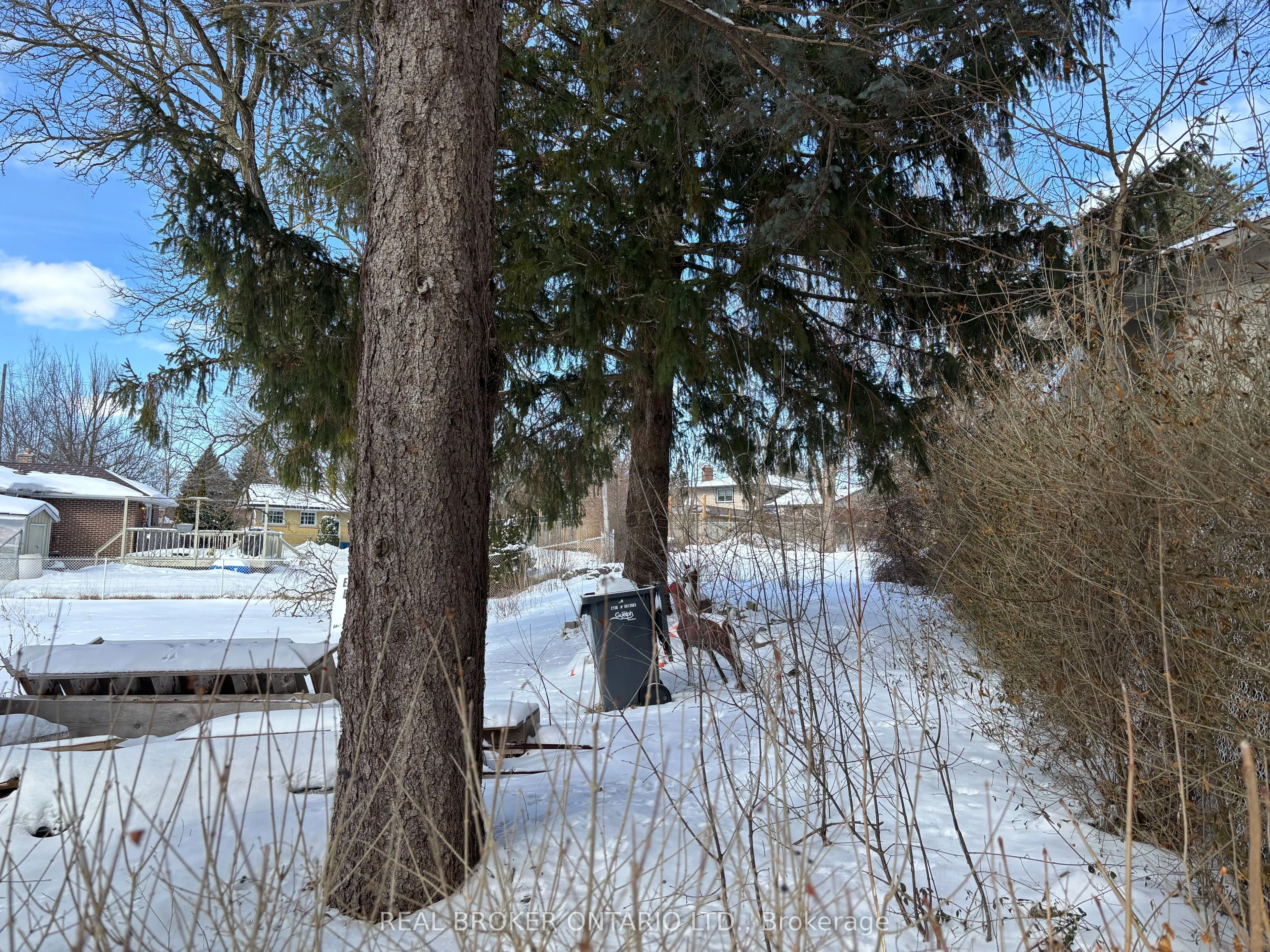 6 Sherwood Drive