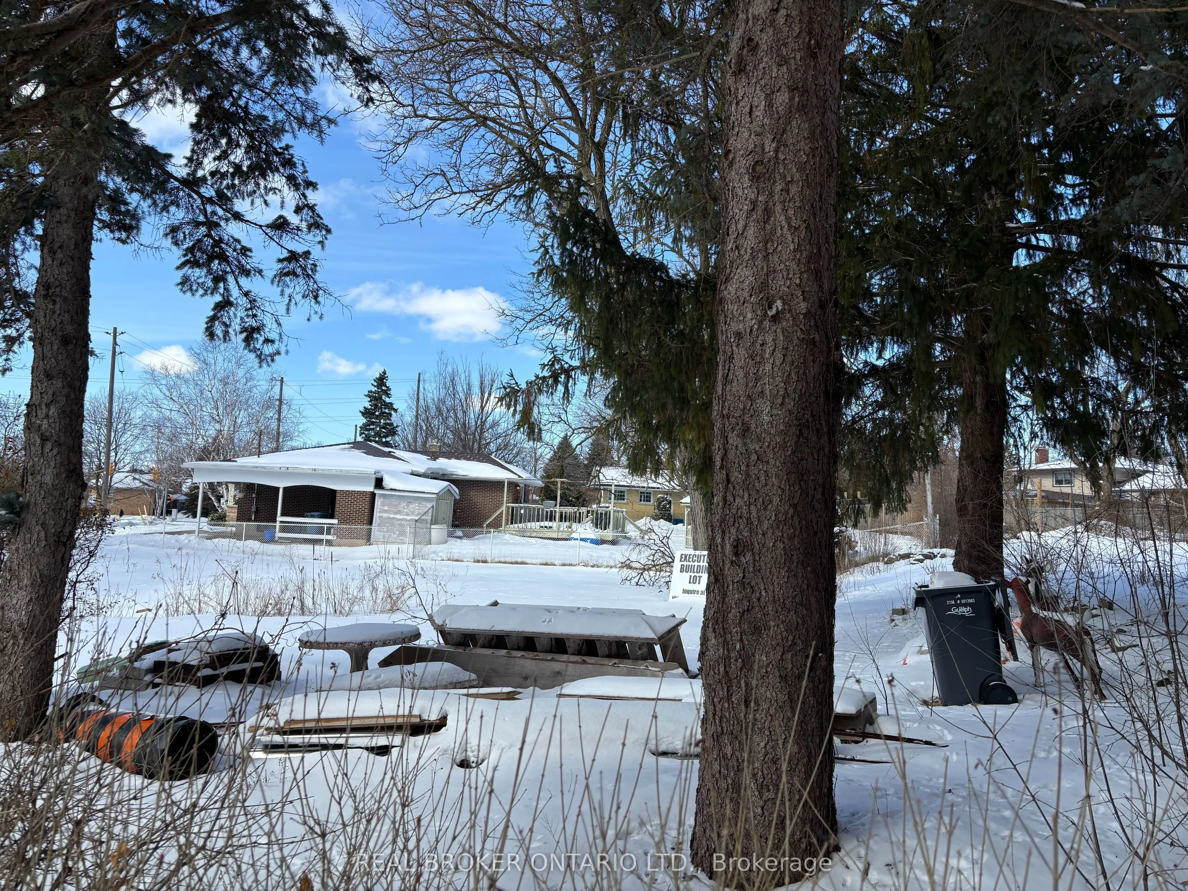 6 Sherwood Drive