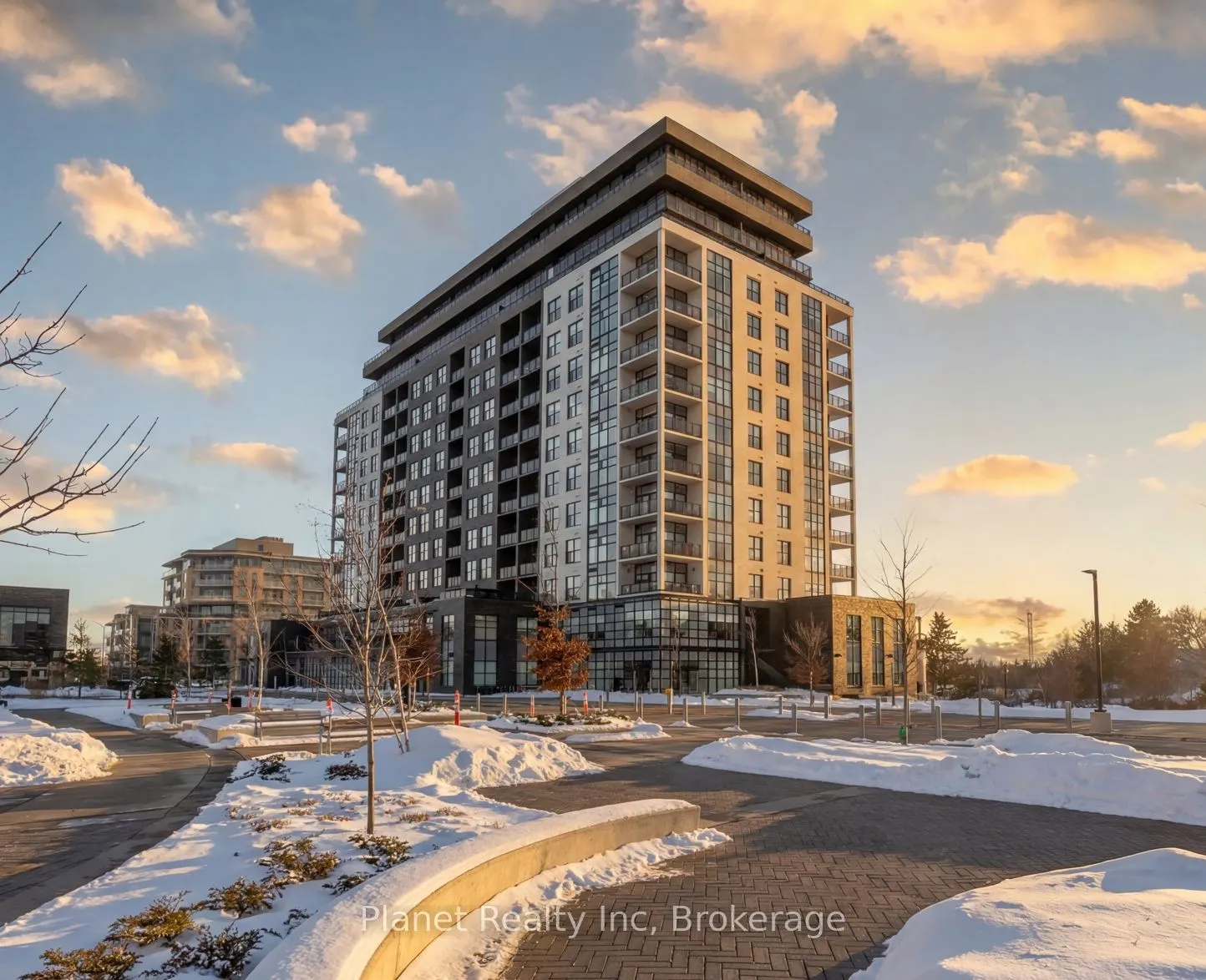1878 Gordon Street #910