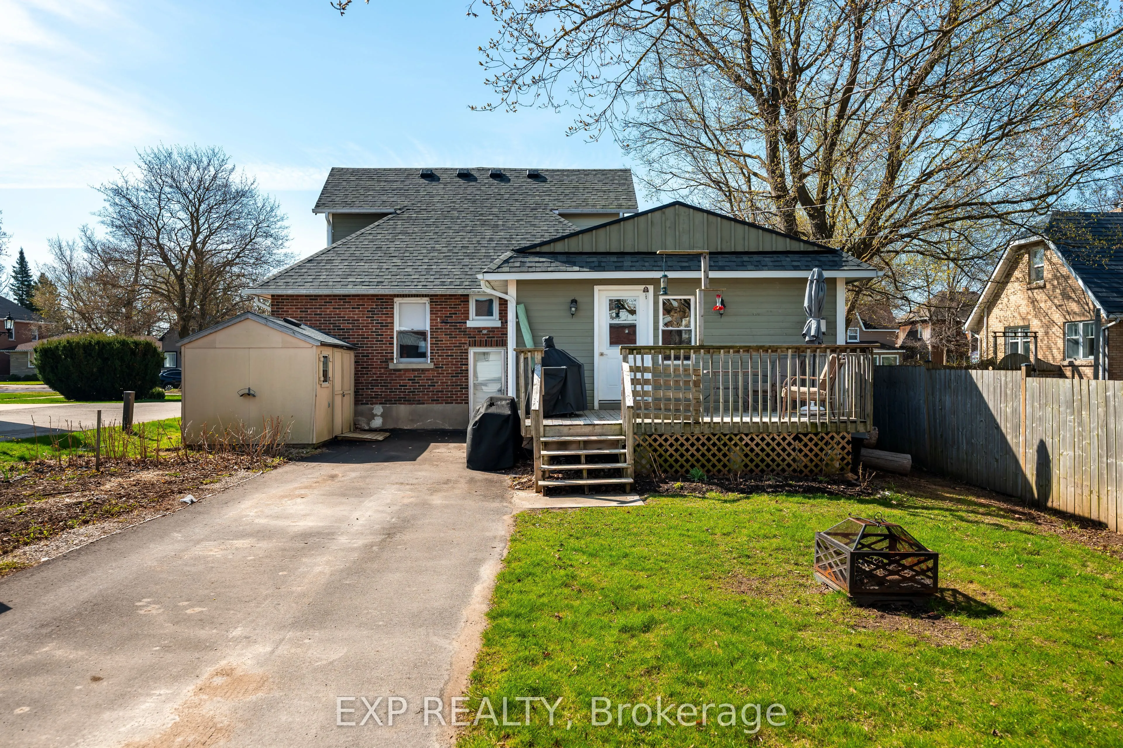 314 Main Street E