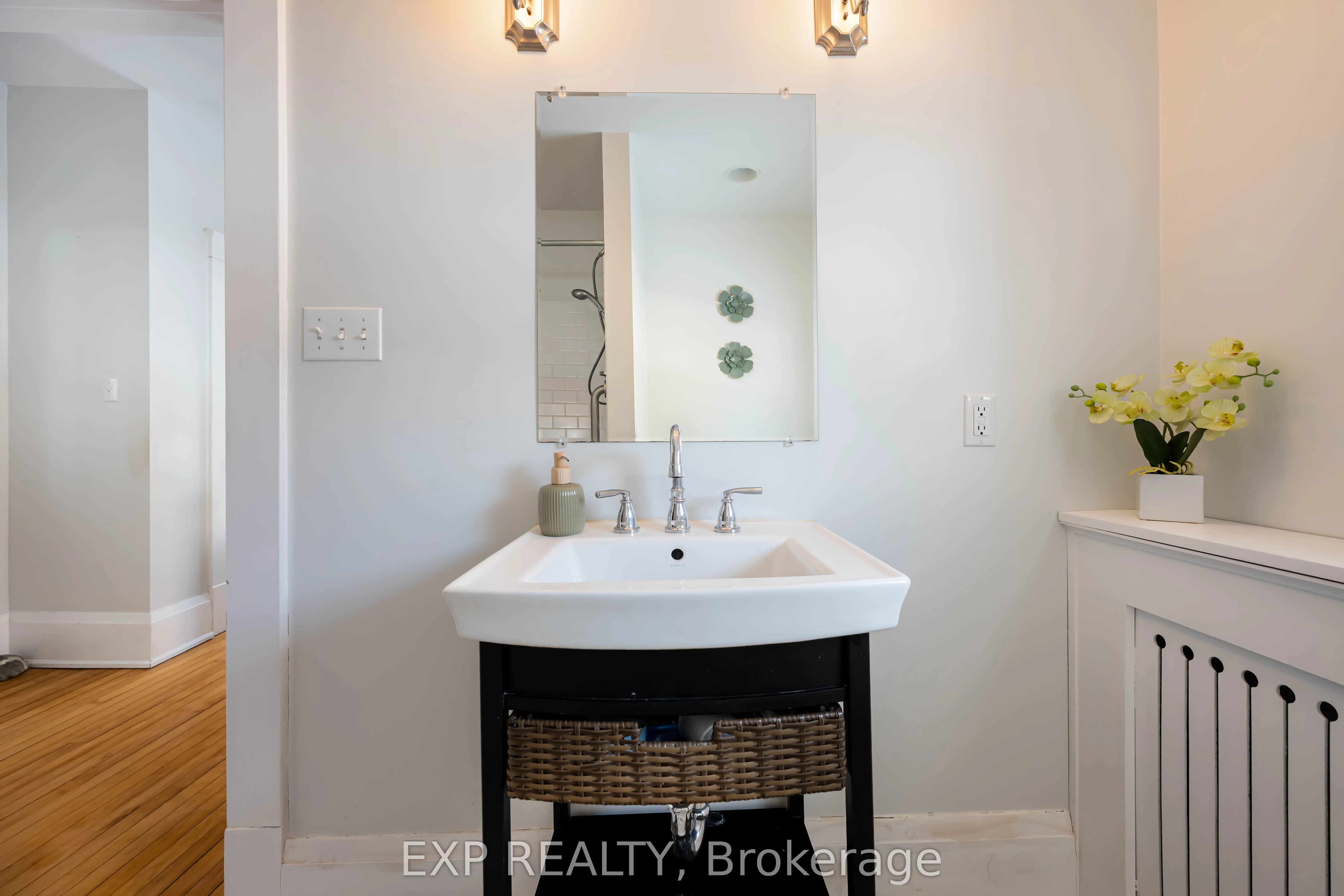 314 Main Street E