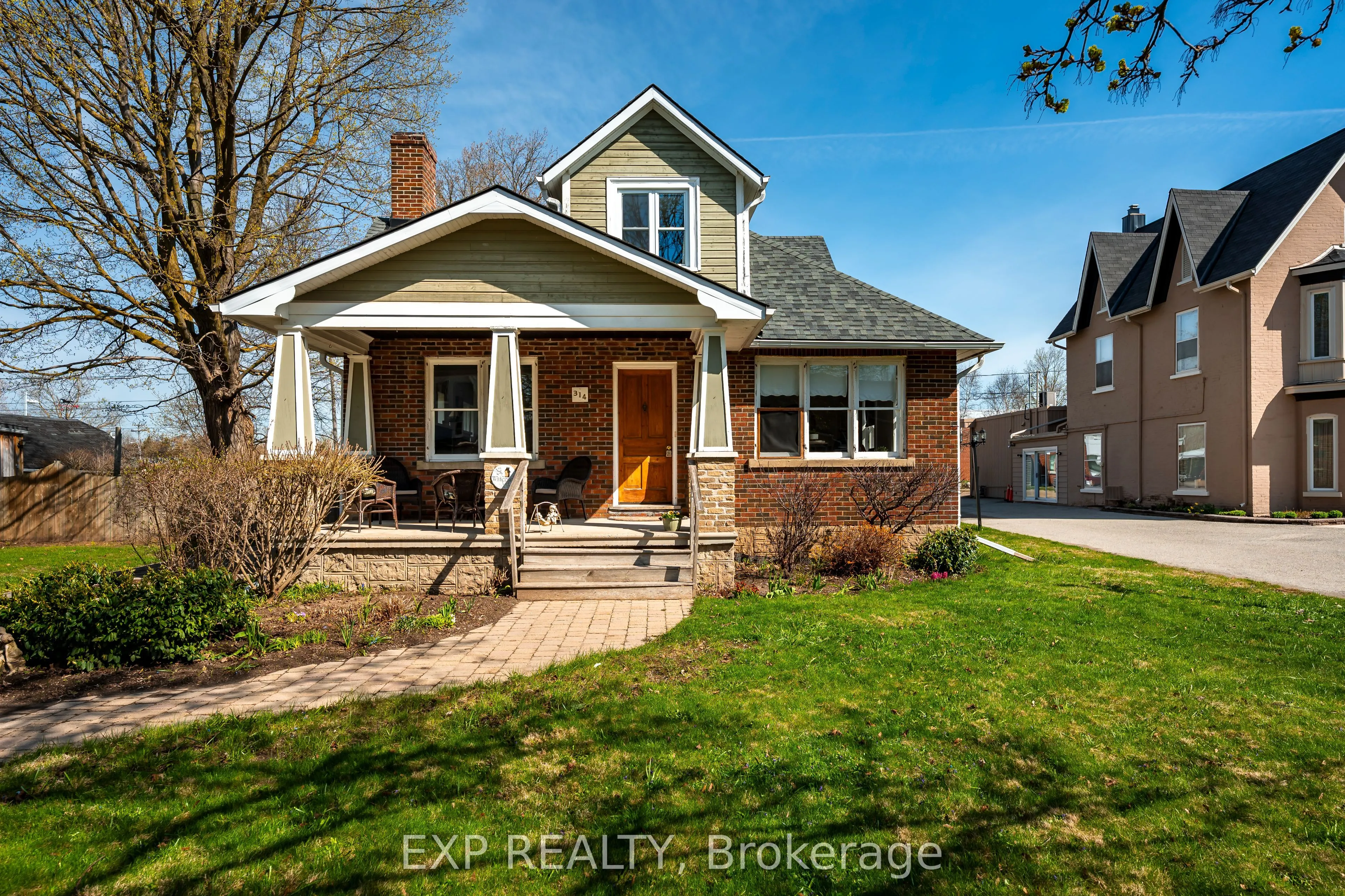 314 Main Street E