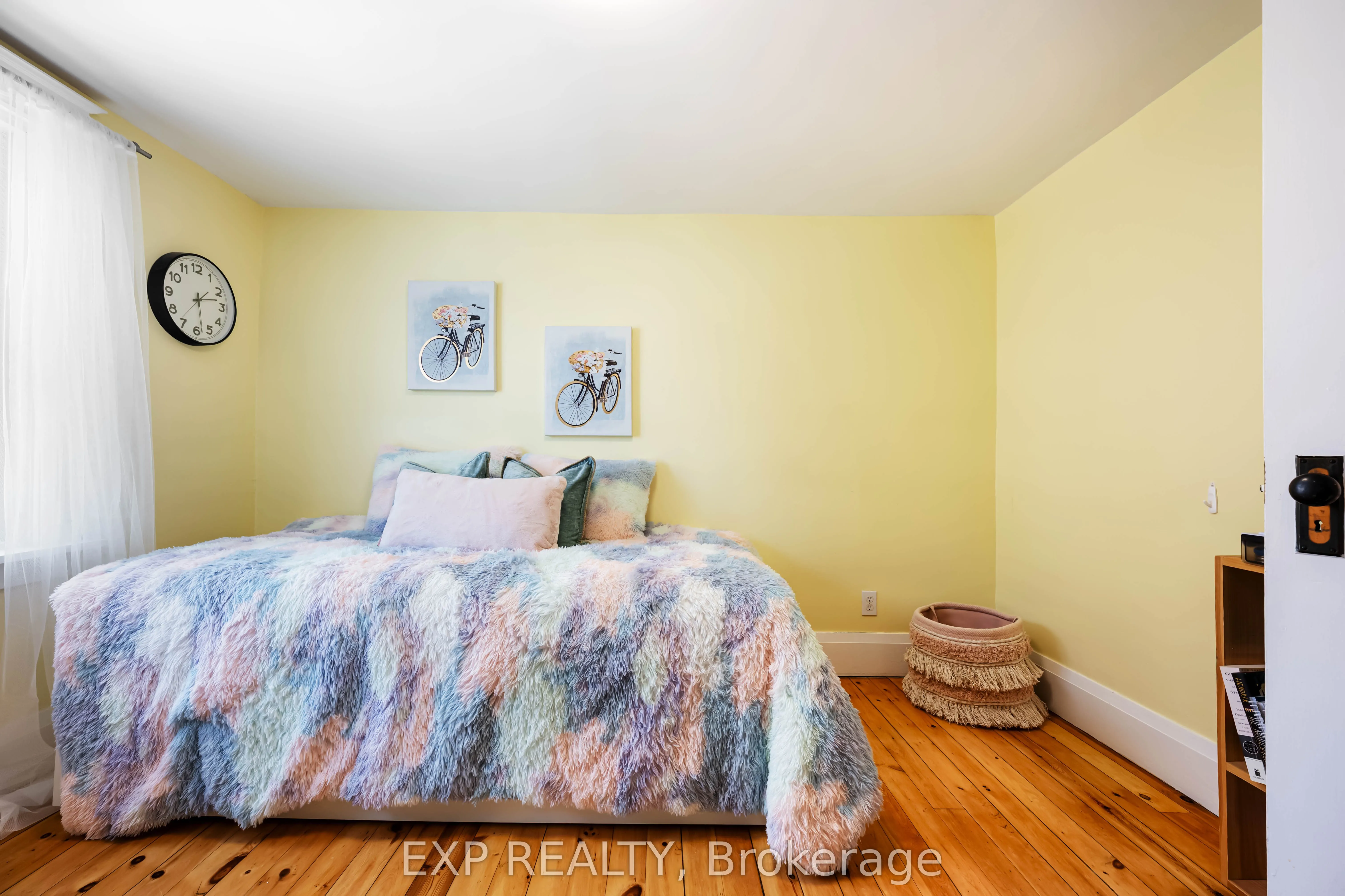 314 Main Street E