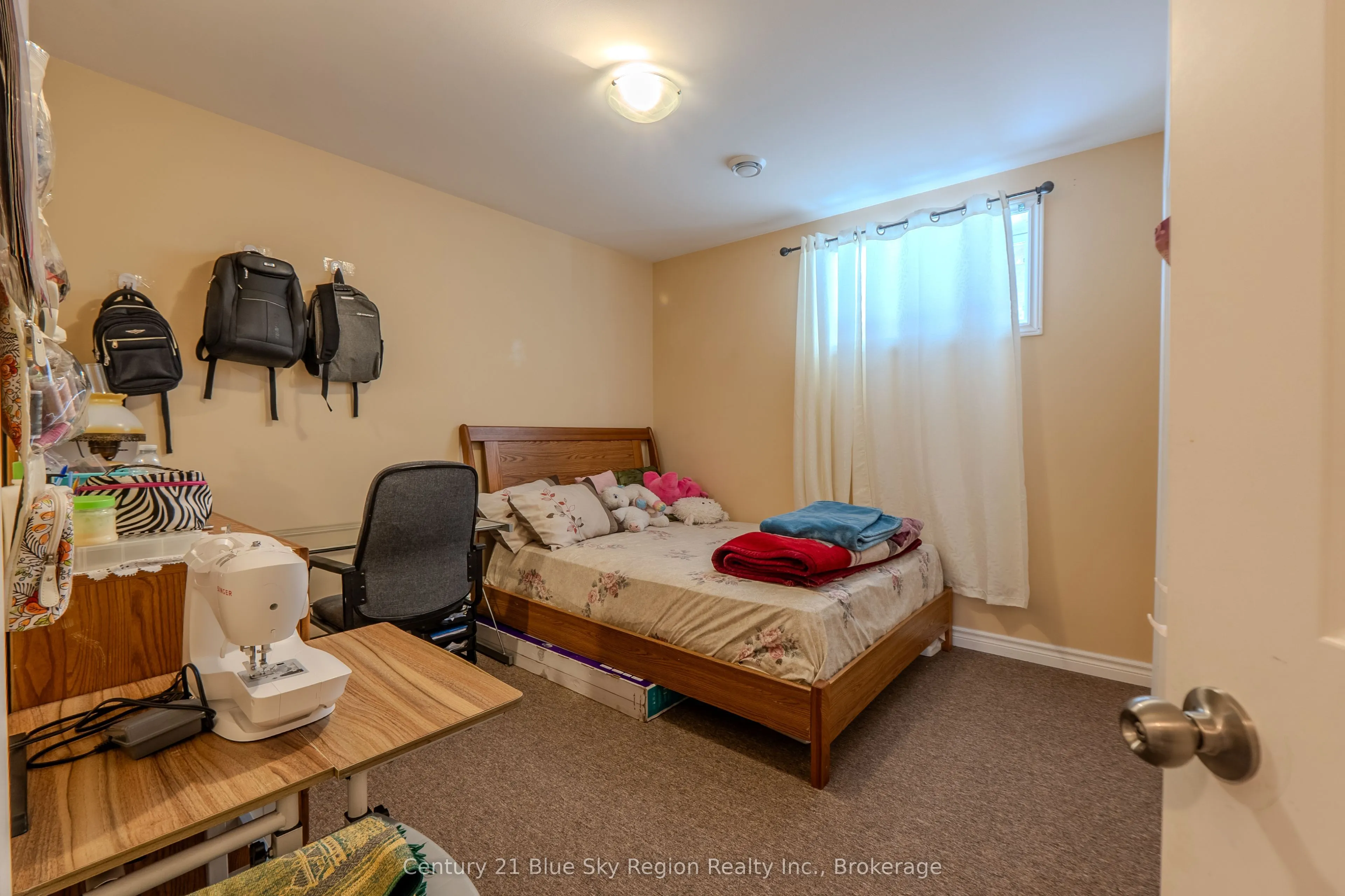 373 First Avenue E