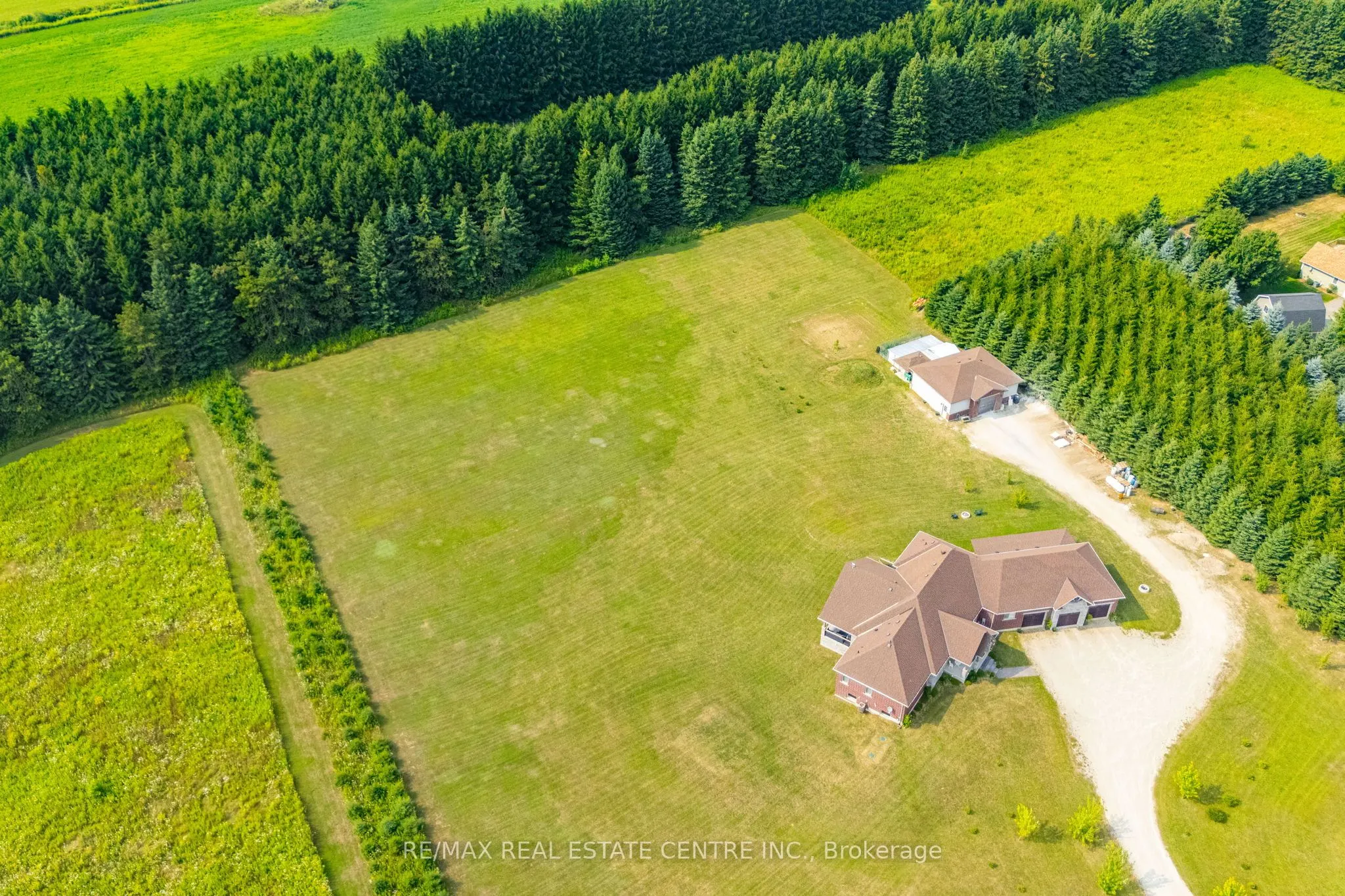 023181 Erin East Garafraxa Townline