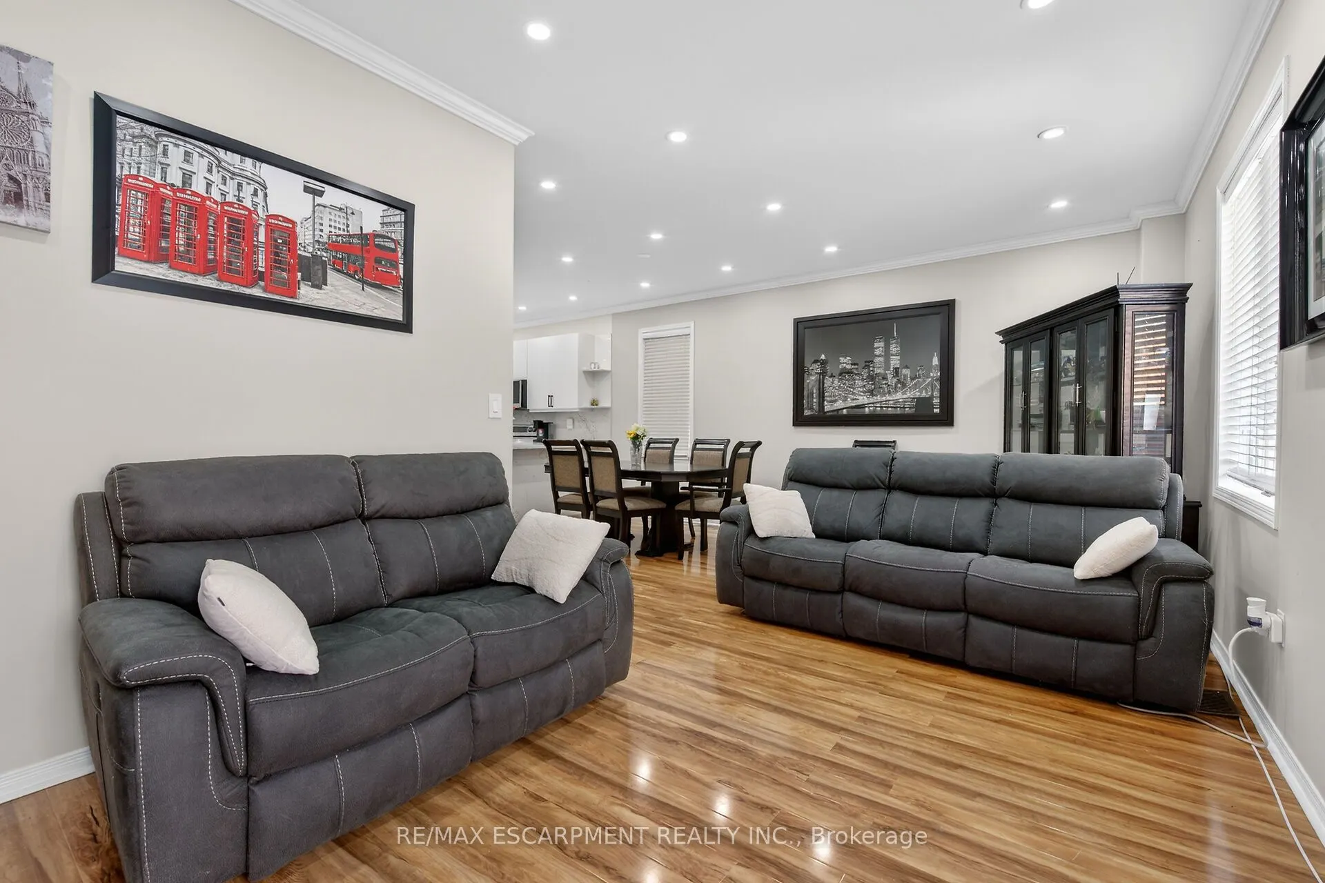 33 Panorama Way