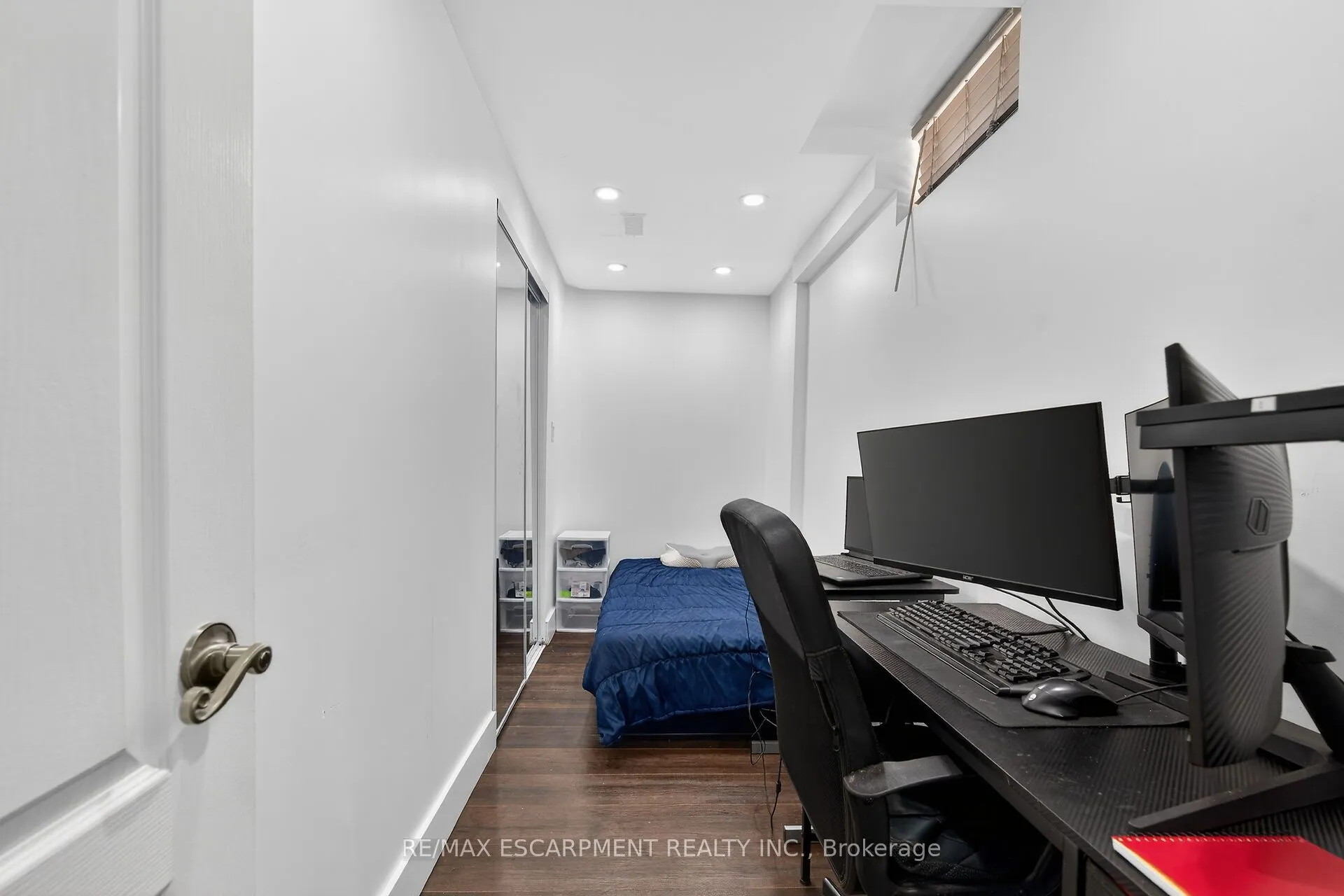 33 Panorama Way